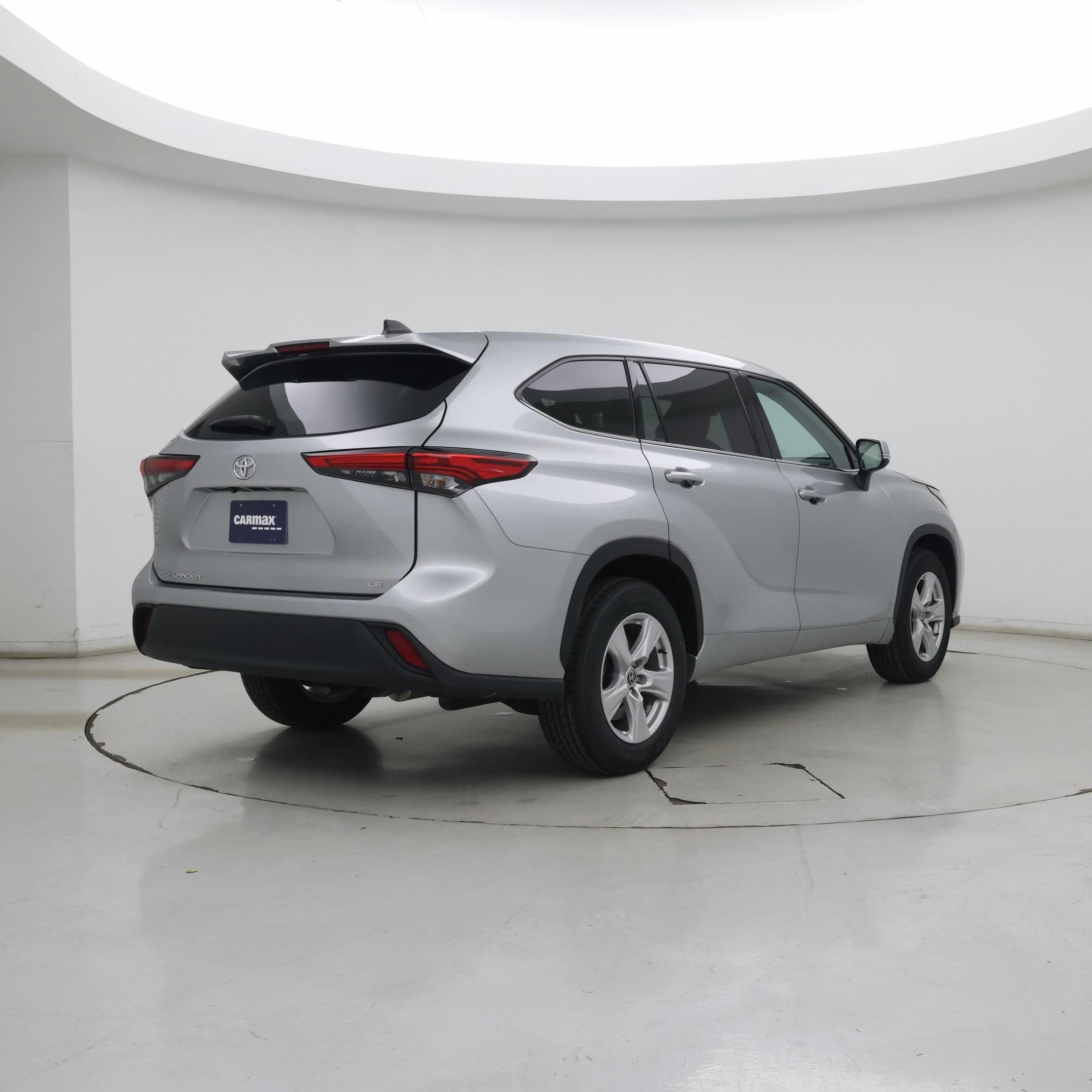 Thumbnail: 2022 Toyota Highlander - 8