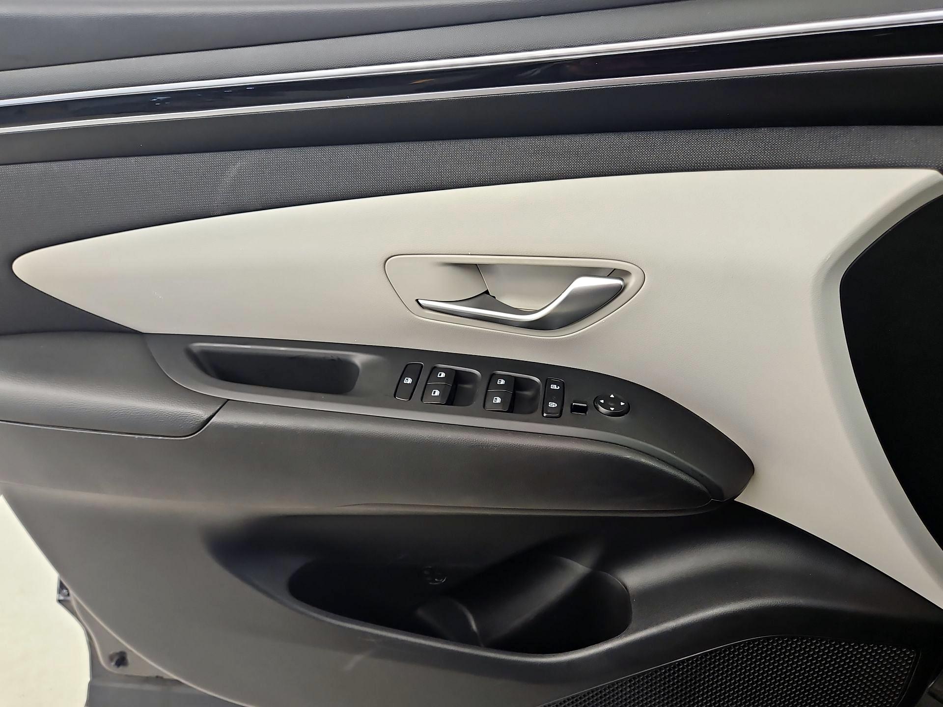 Thumbnail: 2023 Hyundai Tucson - 12