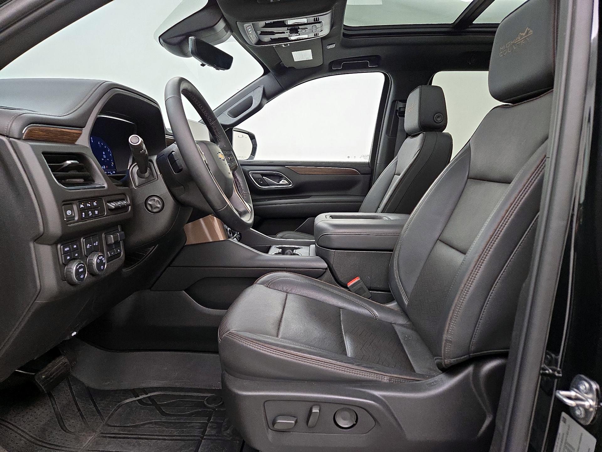 Thumbnail: 2024 Chevrolet Tahoe - 11