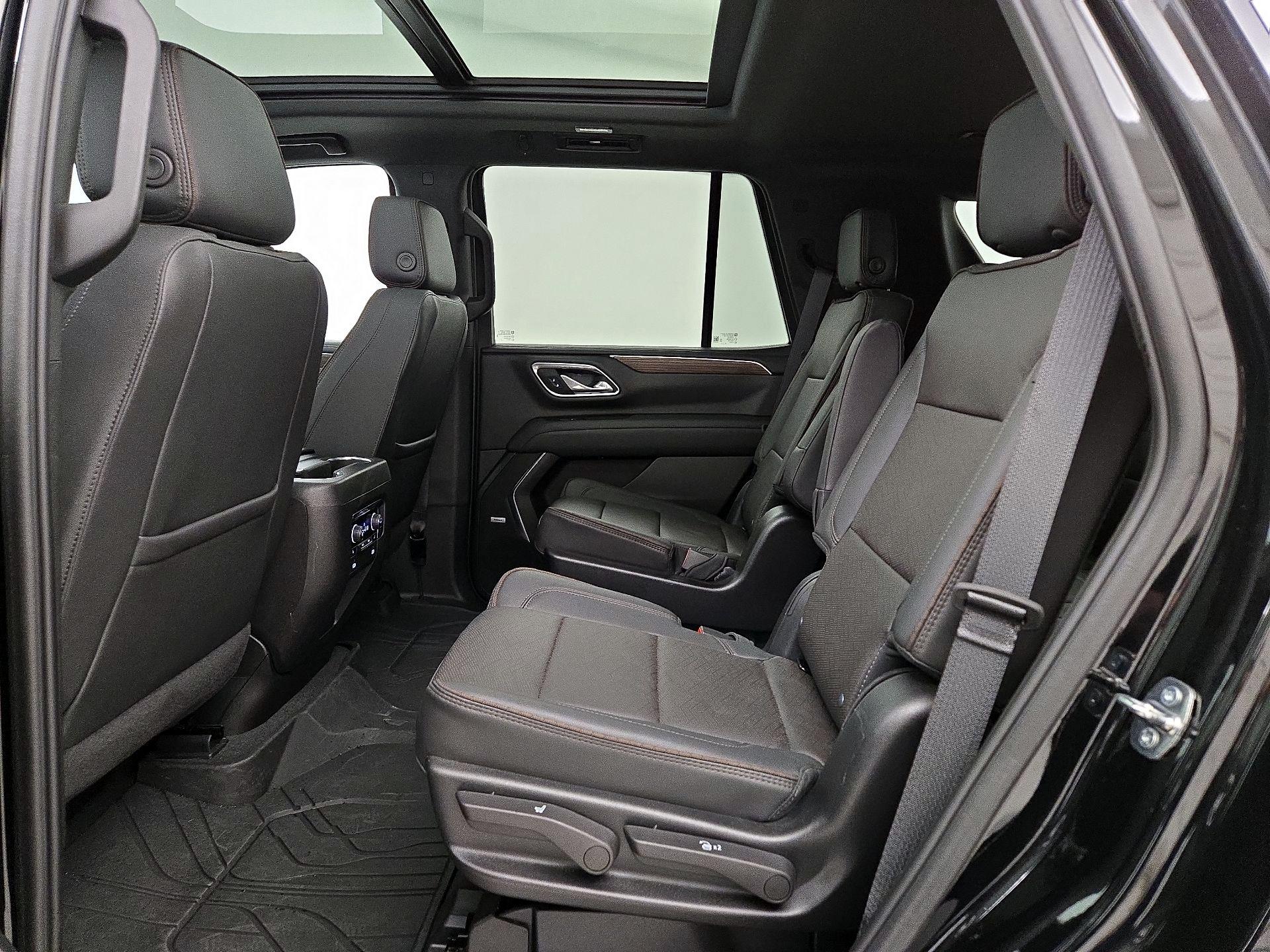 Thumbnail: 2024 Chevrolet Tahoe - 20