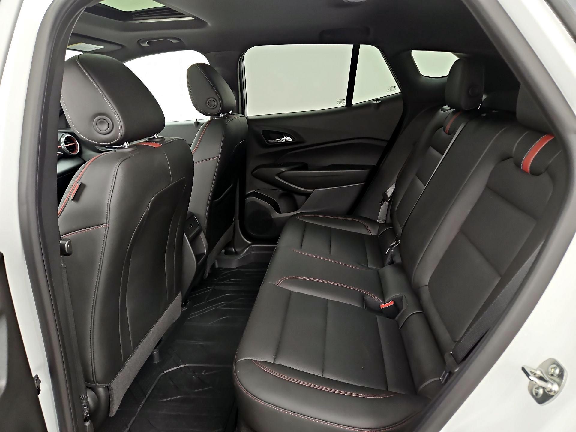 Thumbnail: 2024 Chevrolet Trax - 20