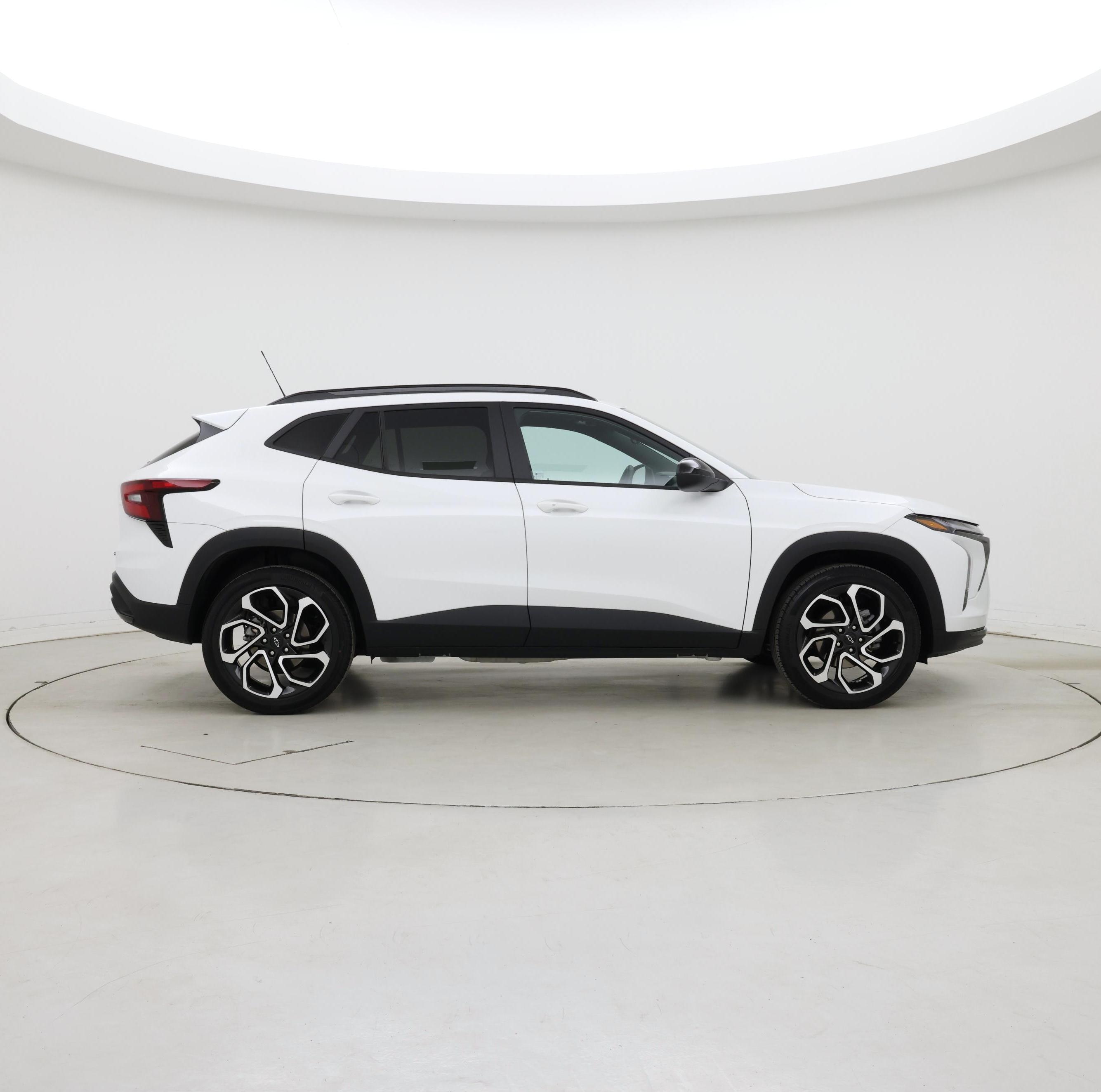 Thumbnail: 2024 Chevrolet Trax - 7