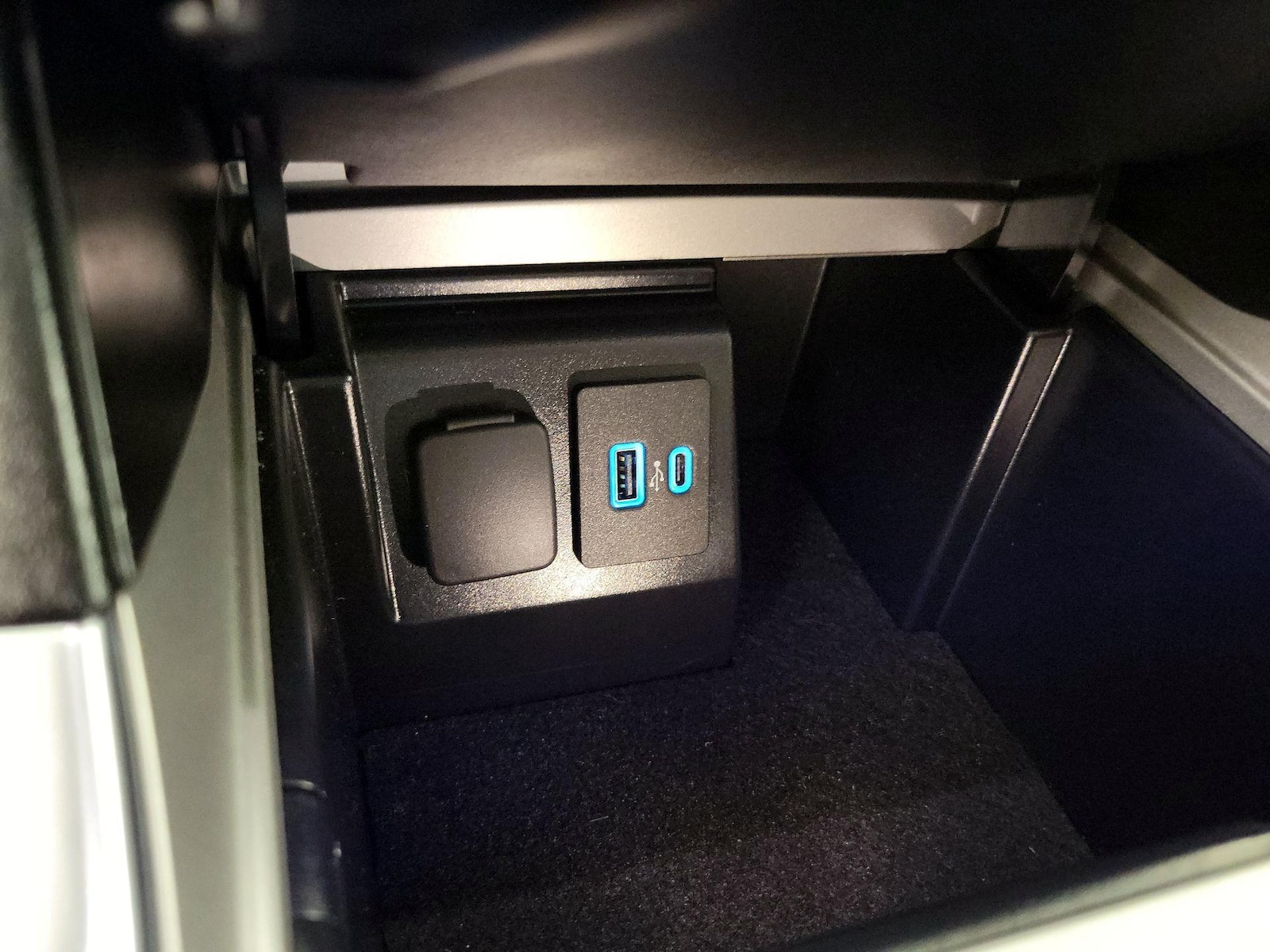 2023 Ford Explorer Platinum - Photo 20