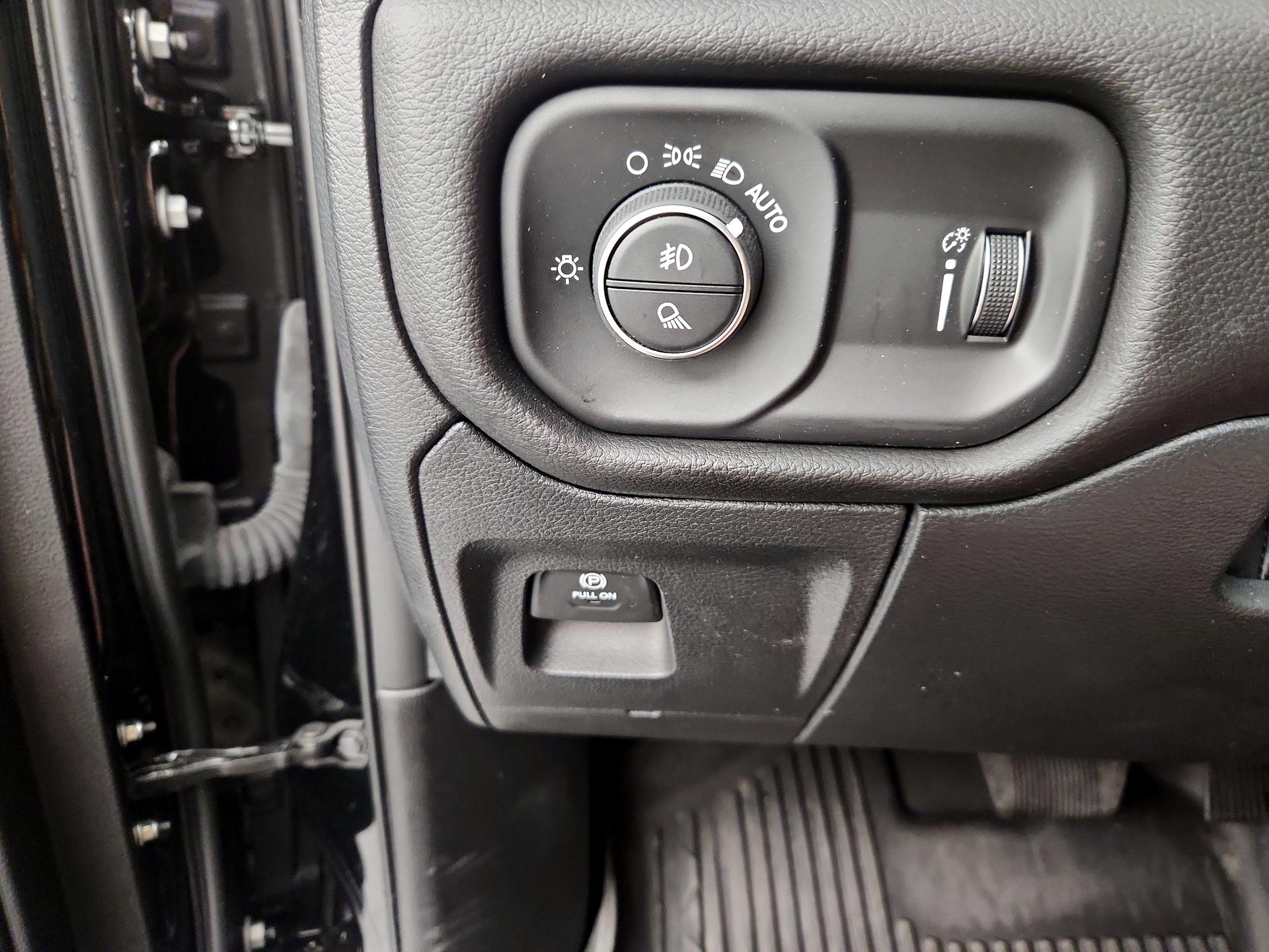 Thumbnail: 2024 RAM 1500 - 13