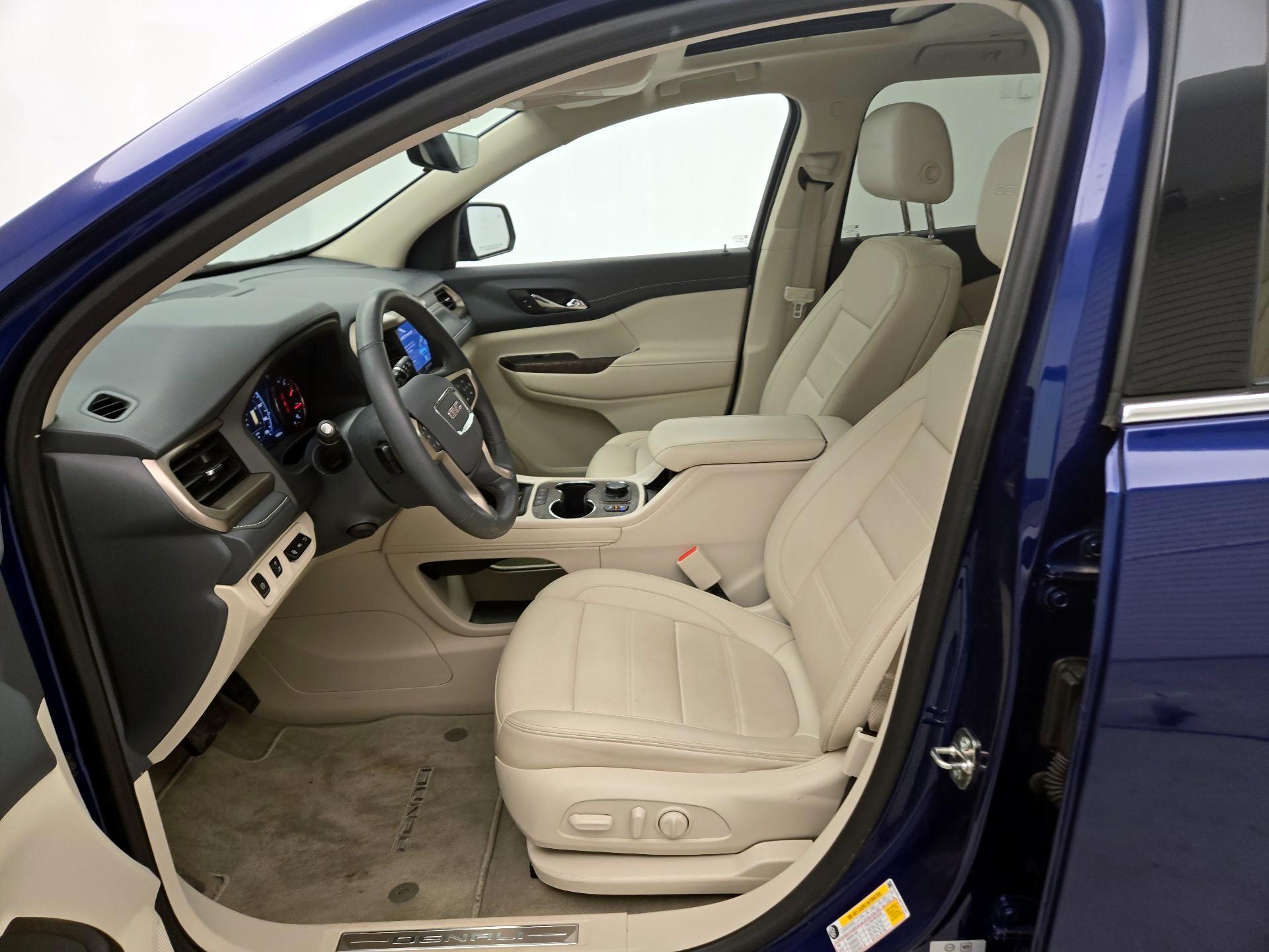 Thumbnail: 2023 GMC Acadia - 11