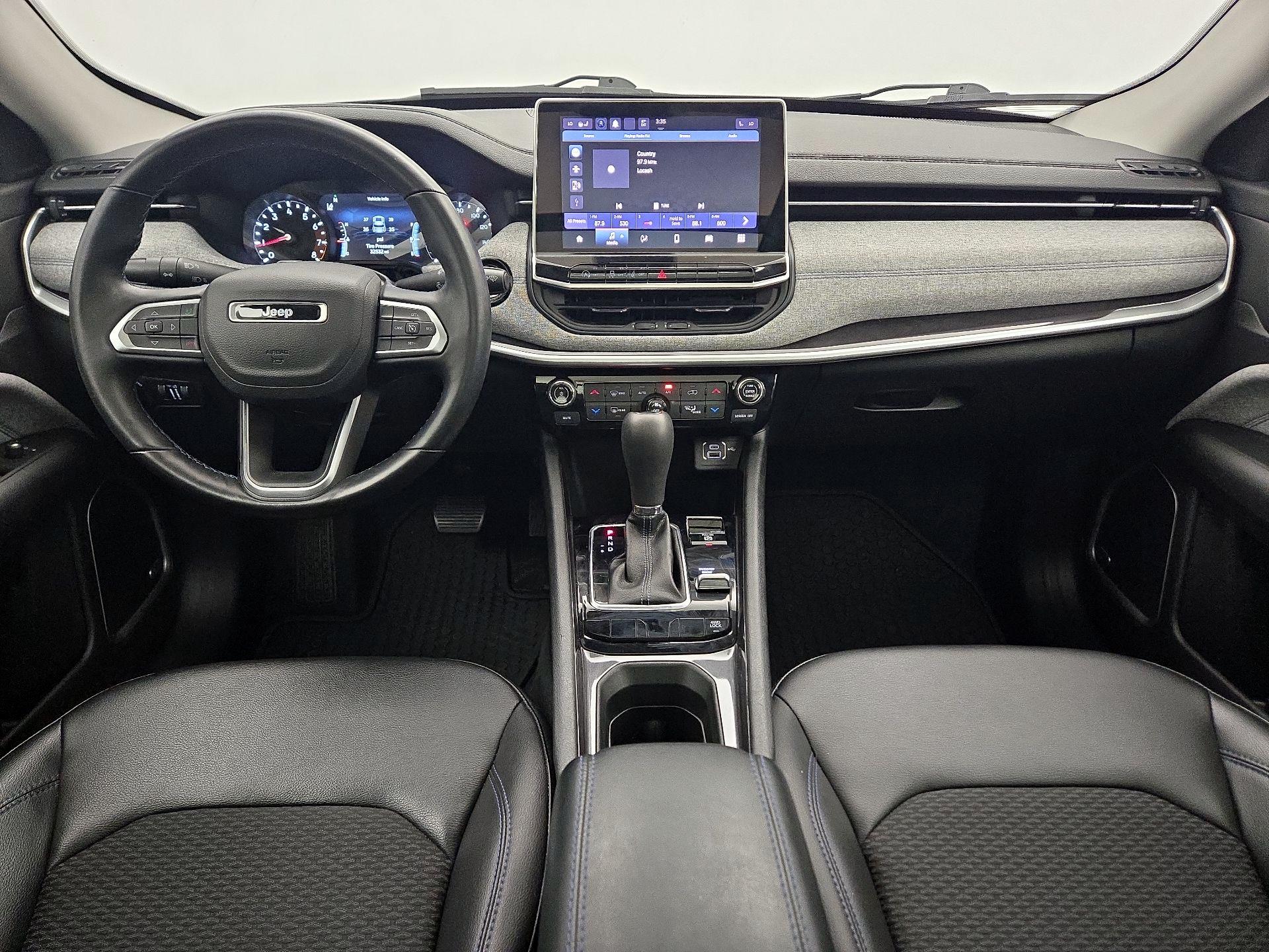 Thumbnail: 2022 Jeep Compass - 9