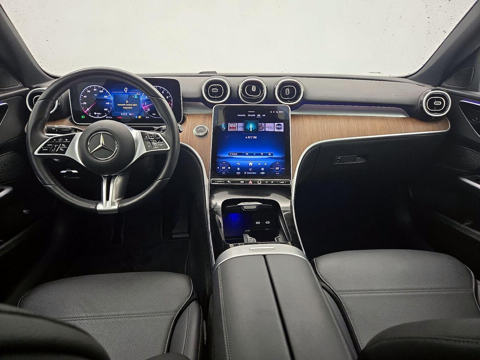 2025 Mercedes-Benz C-Class Sedan C 300 - Photo 10
