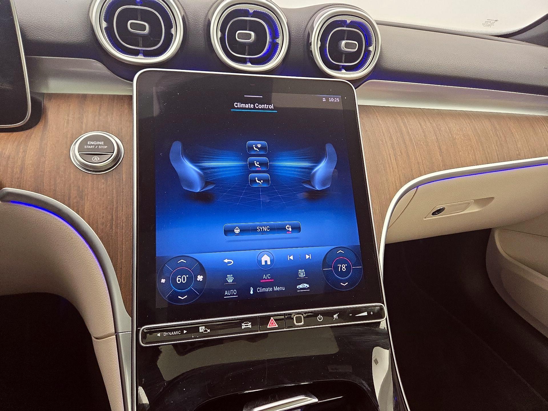 Thumbnail: 2022 Mercedes-Benz C-Class - 16