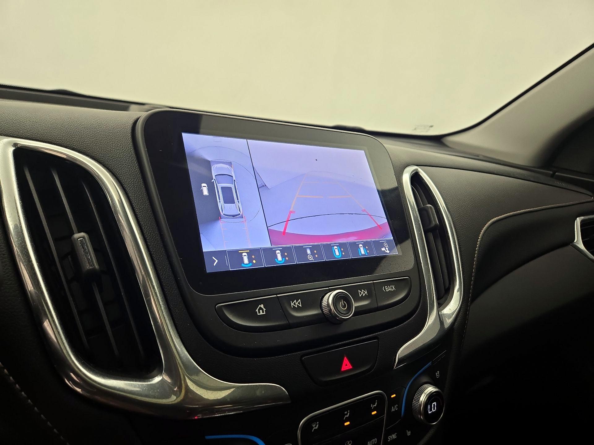 Thumbnail: 2020 Chevrolet Equinox - 15