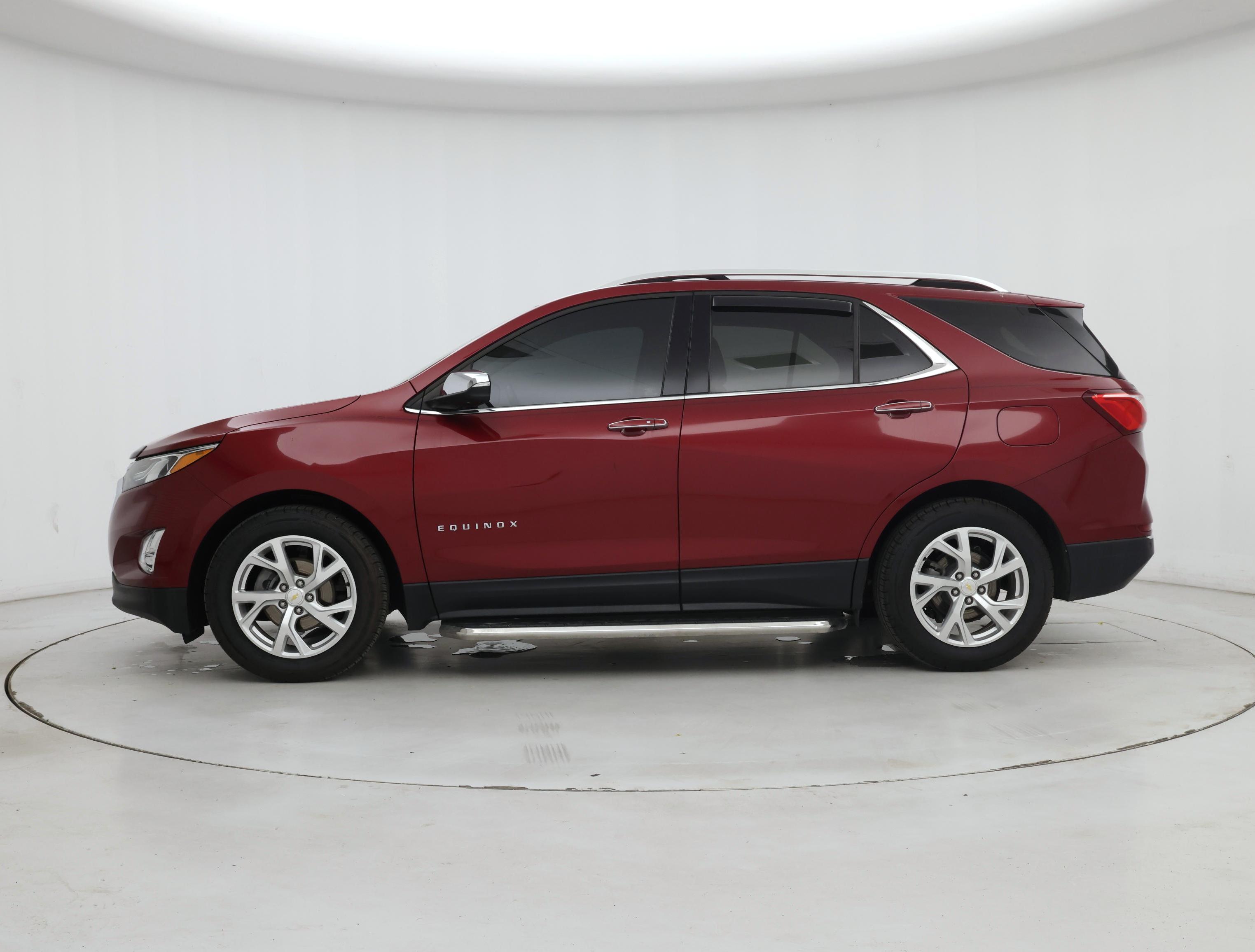 Thumbnail: 2020 Chevrolet Equinox - 3
