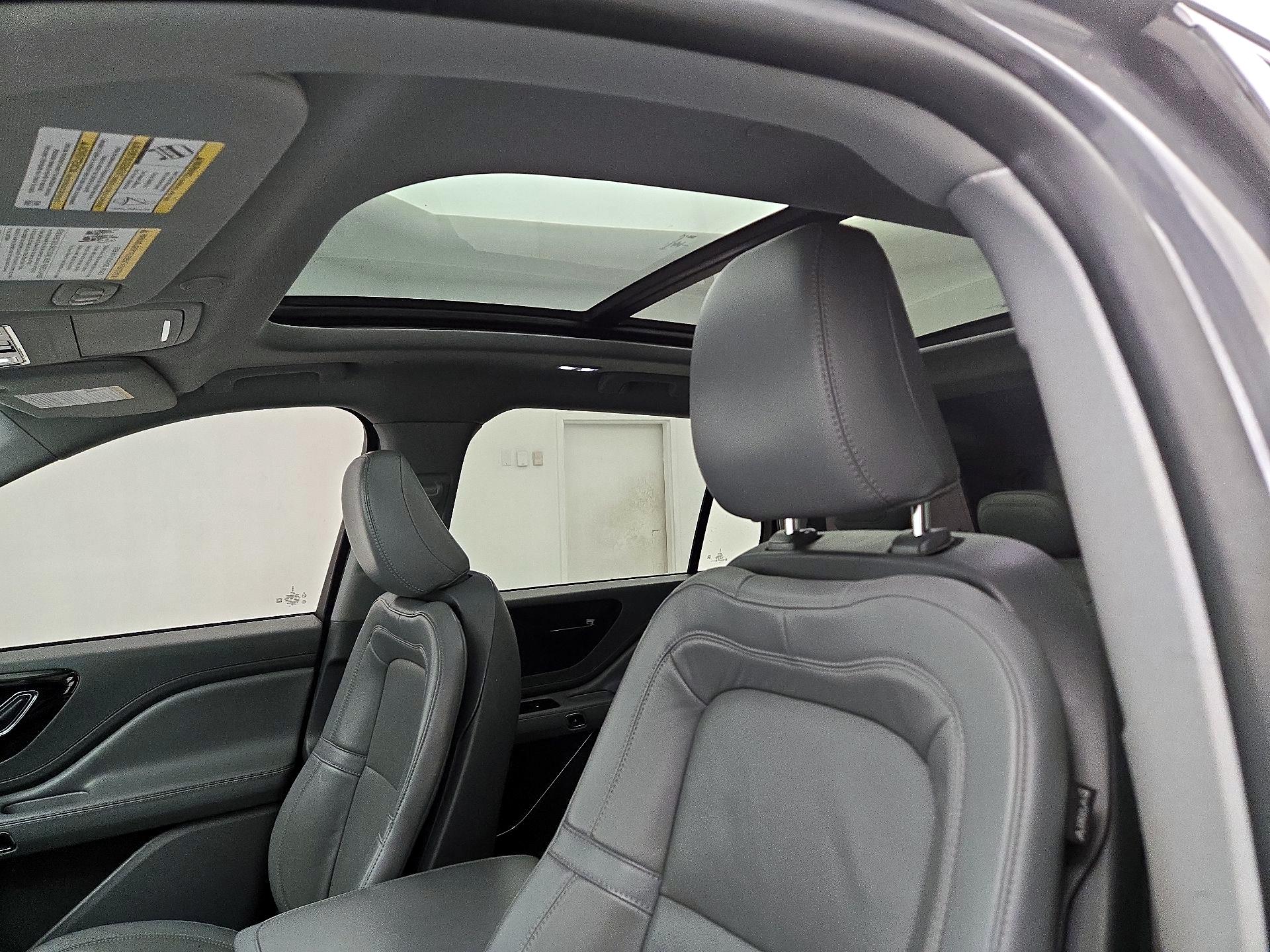 Thumbnail: 2021 Lincoln Aviator - 20