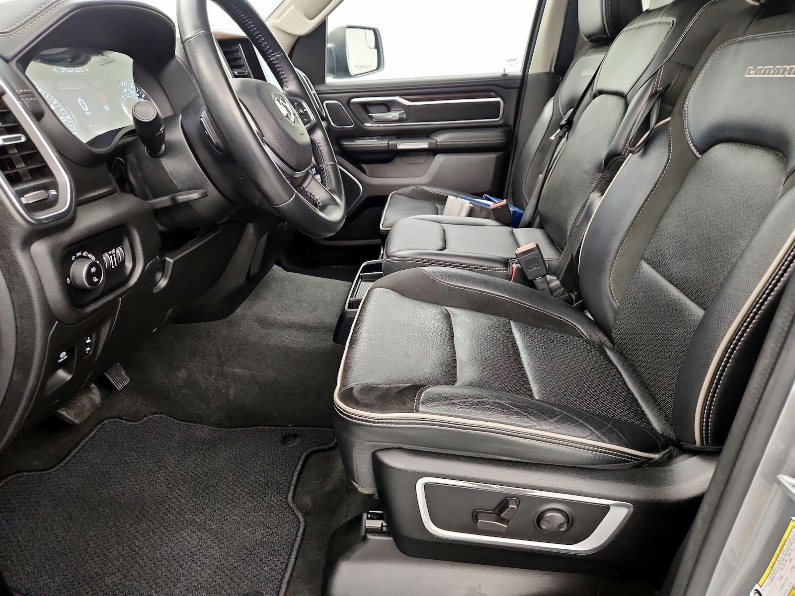 2022 RAM Ram 1500 Pickup Laramie - Photo 12