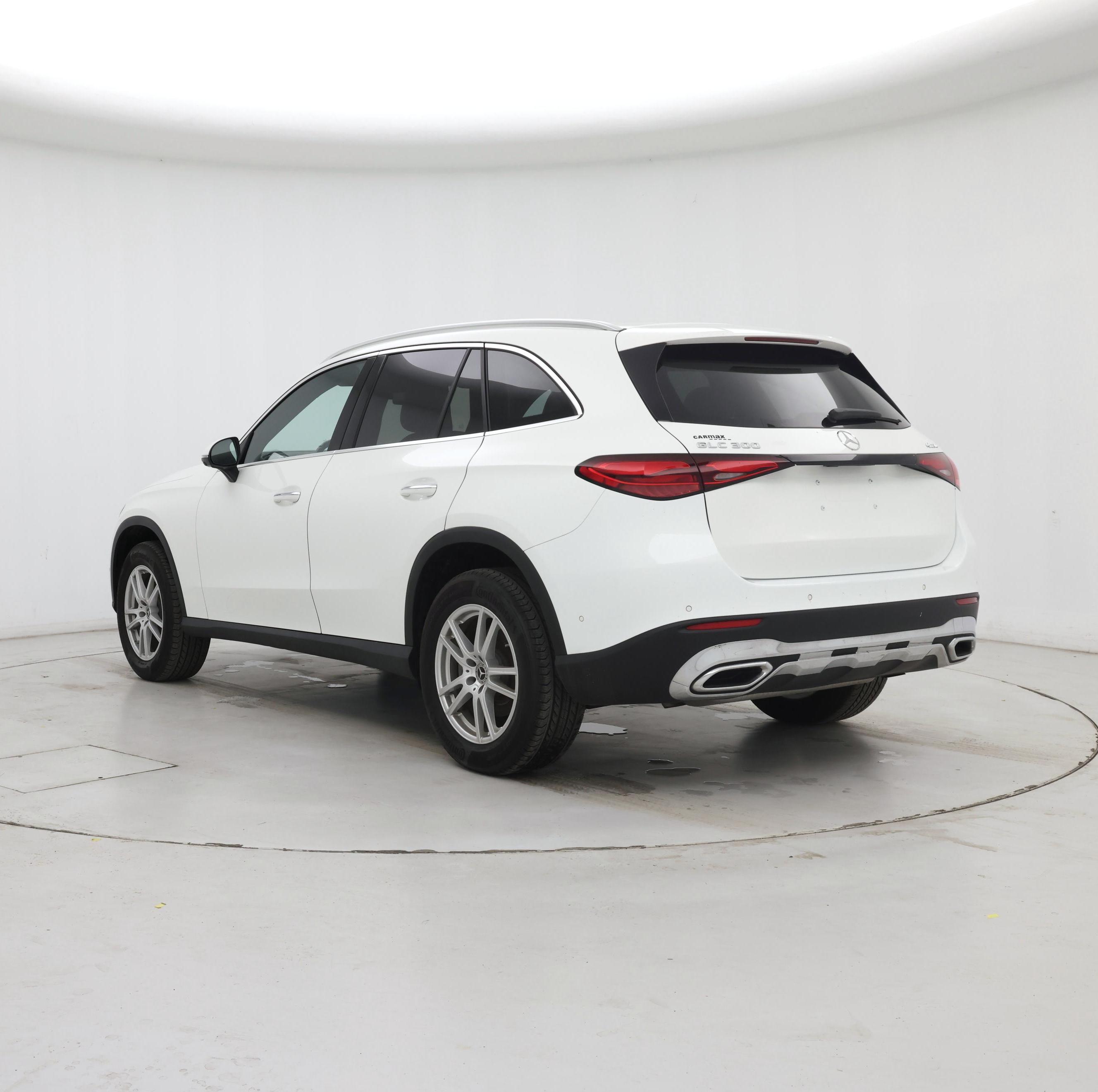 Thumbnail: 2023 Mercedes-Benz GLC - 2