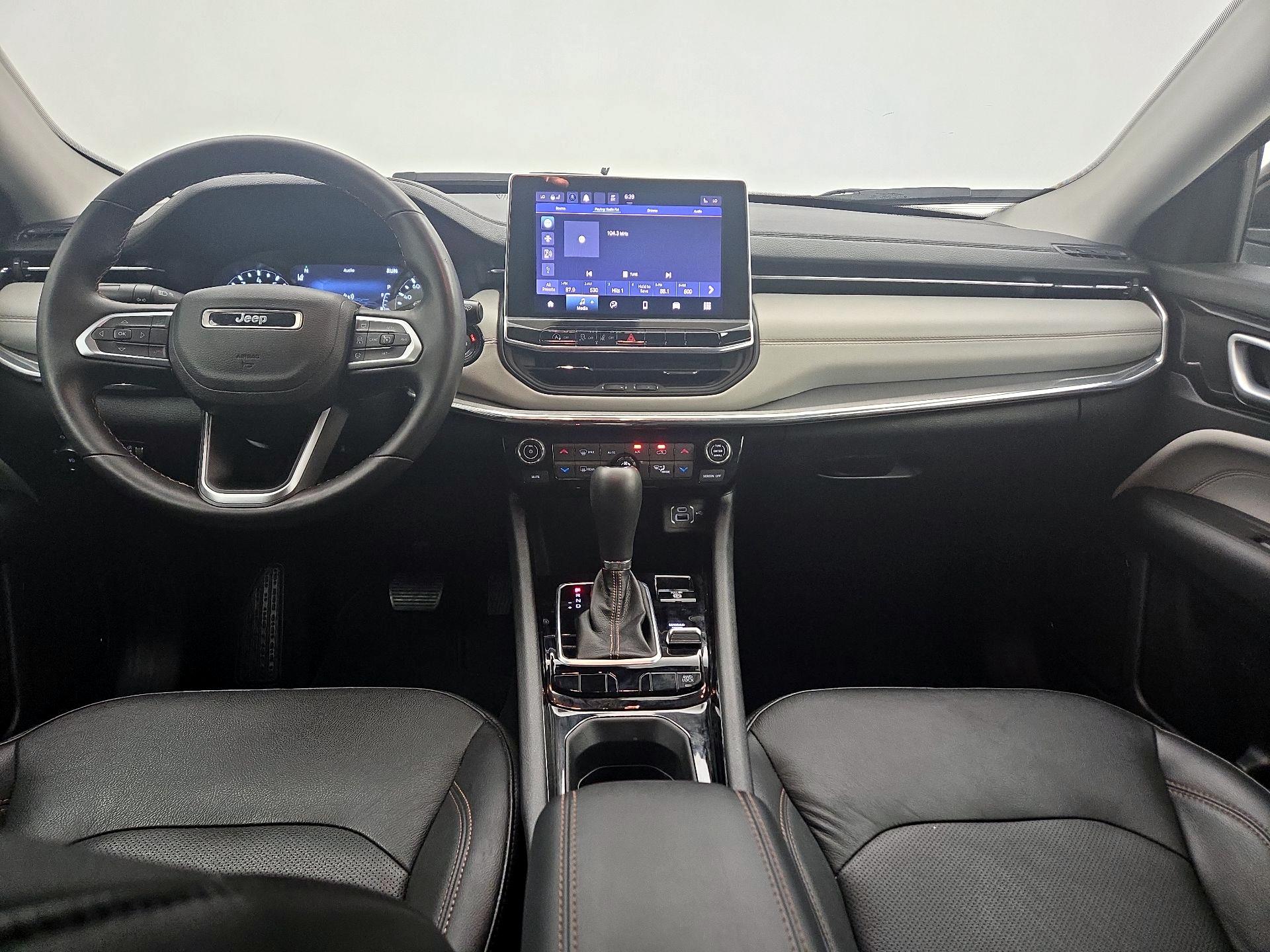 Thumbnail: 2022 Jeep Compass - 9