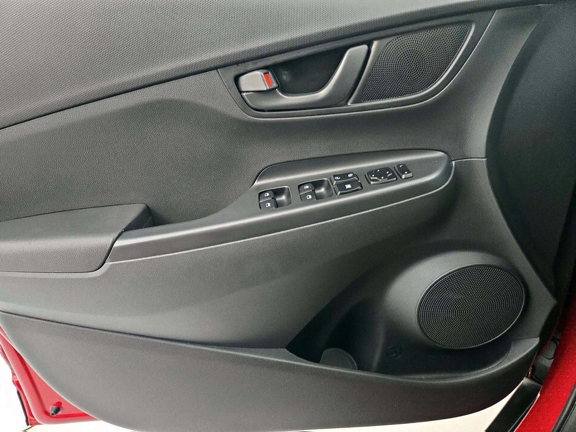 Thumbnail: 2022 Hyundai Kona - 12