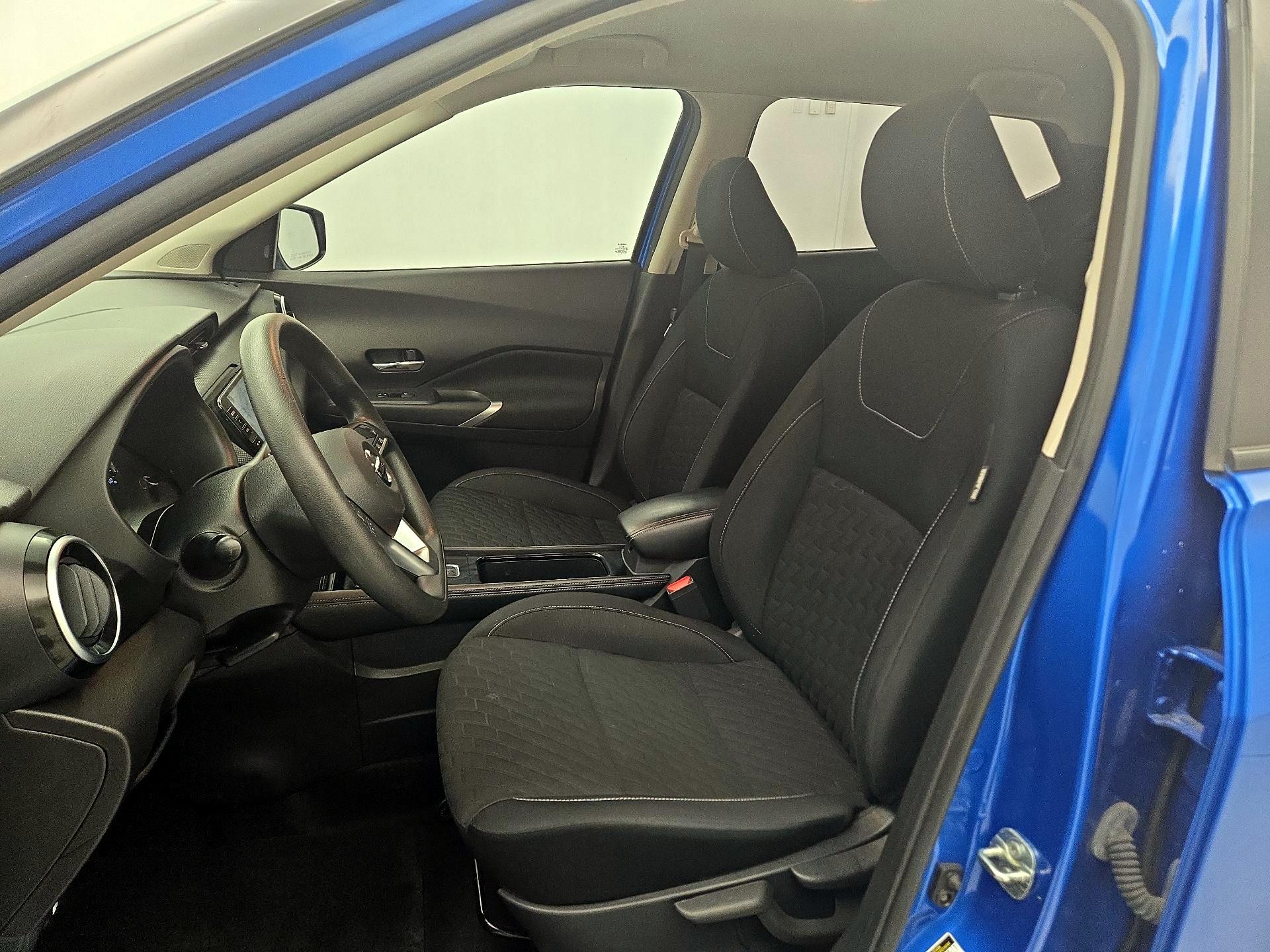 Thumbnail: 2021 Nissan Kicks - 11