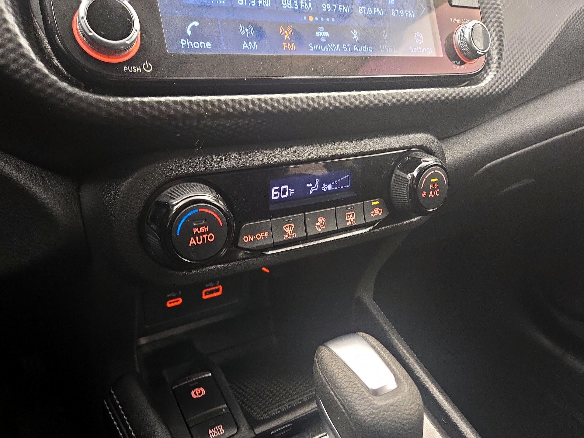 Thumbnail: 2021 Nissan Kicks - 15