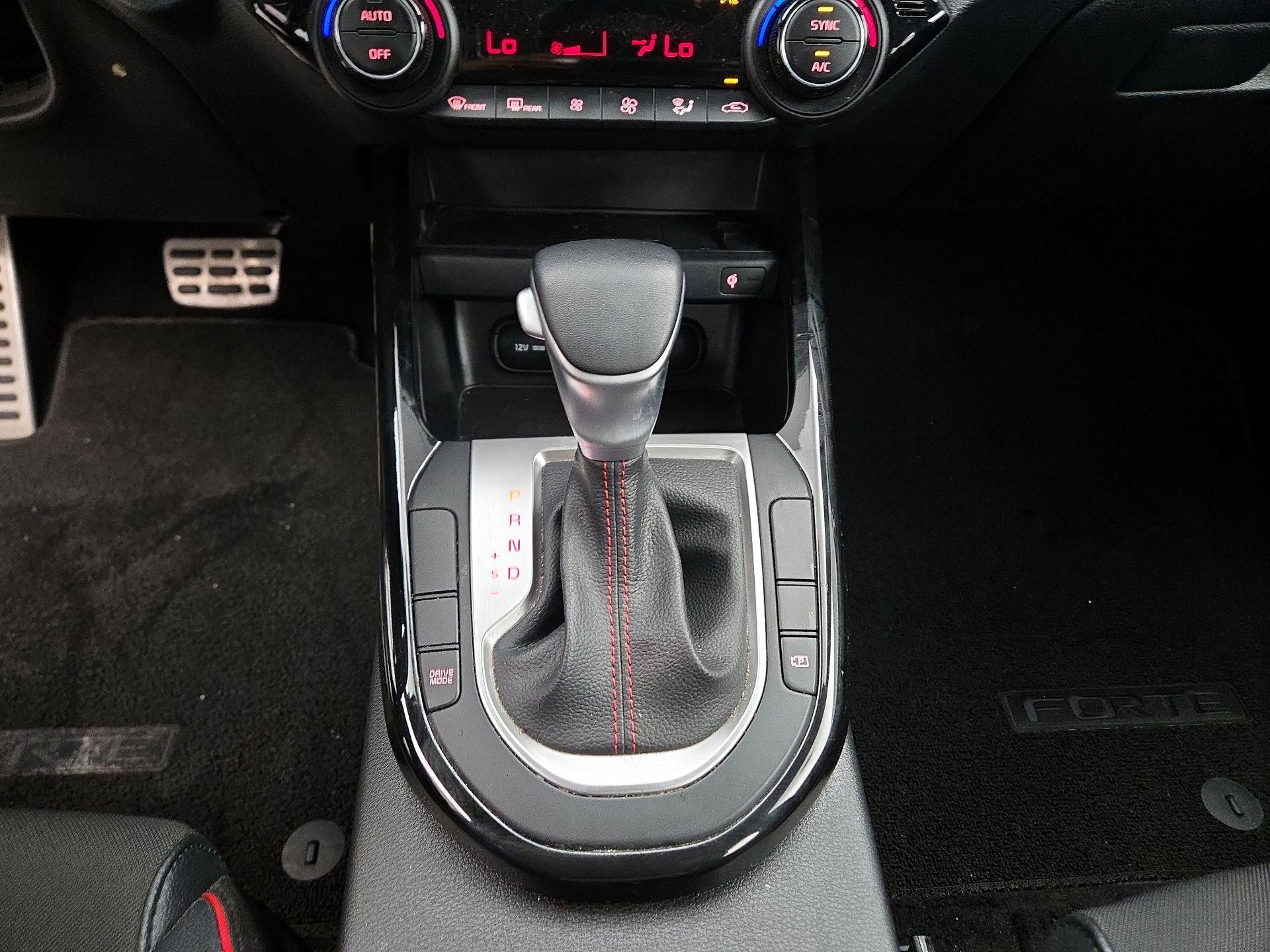 Thumbnail: 2024 Kia Forte - 18