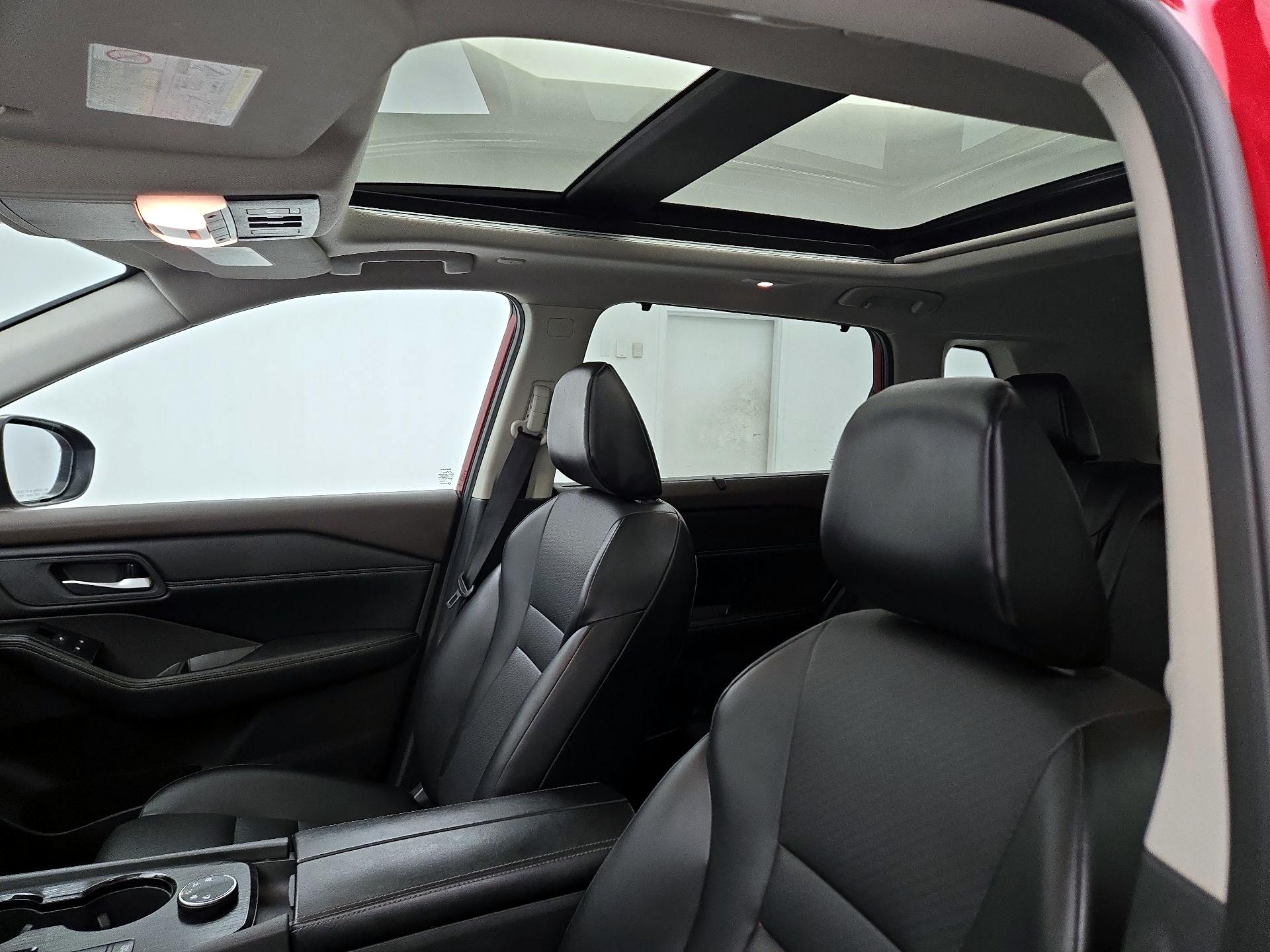 Thumbnail: 2023 Nissan Rogue - 19