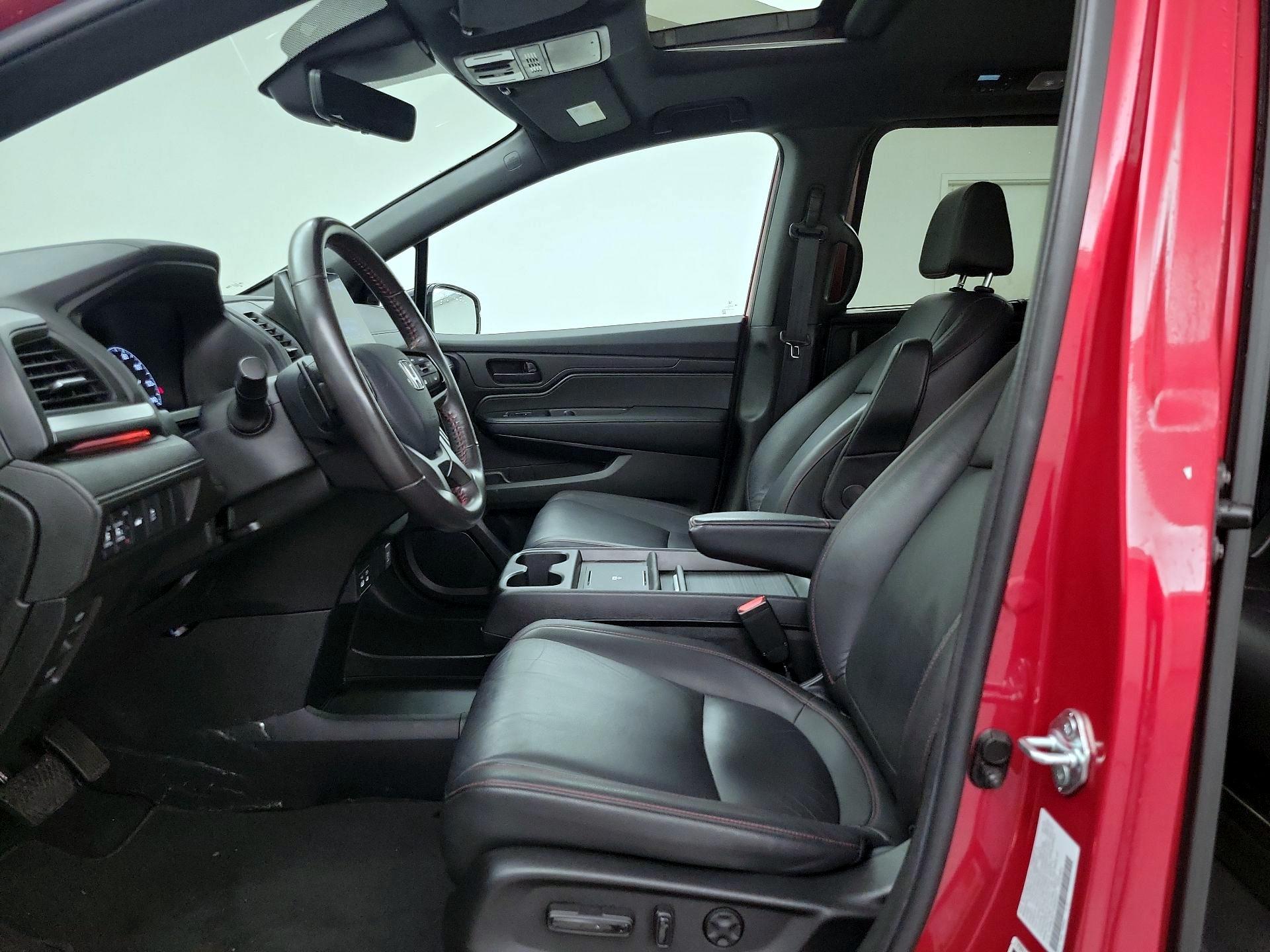 Thumbnail: 2025 Honda Odyssey - 11