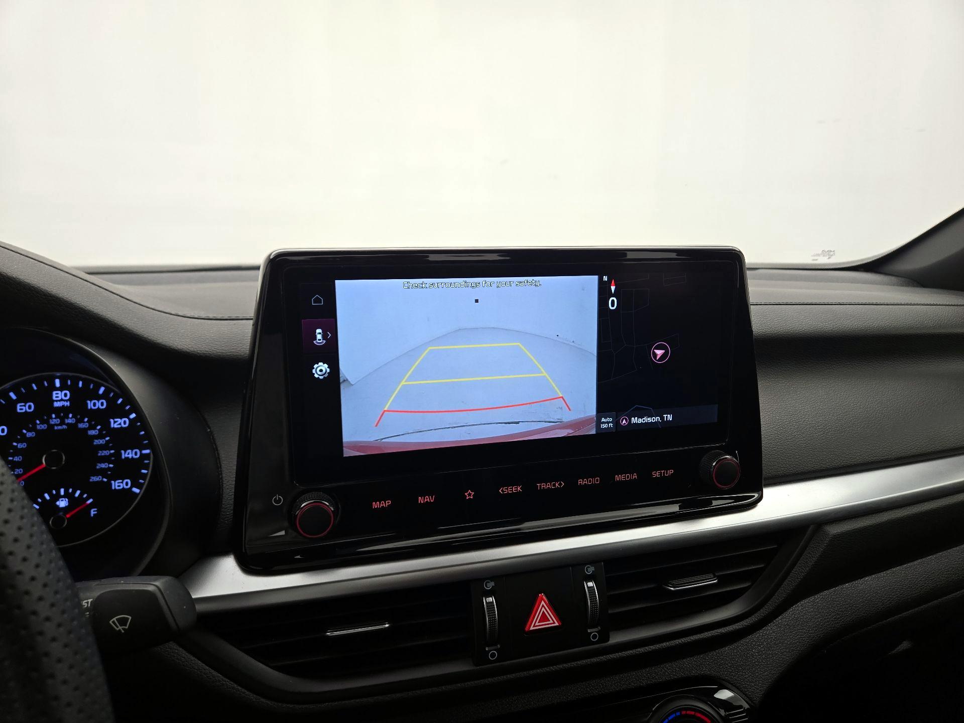 Thumbnail: 2023 Kia Forte - 15
