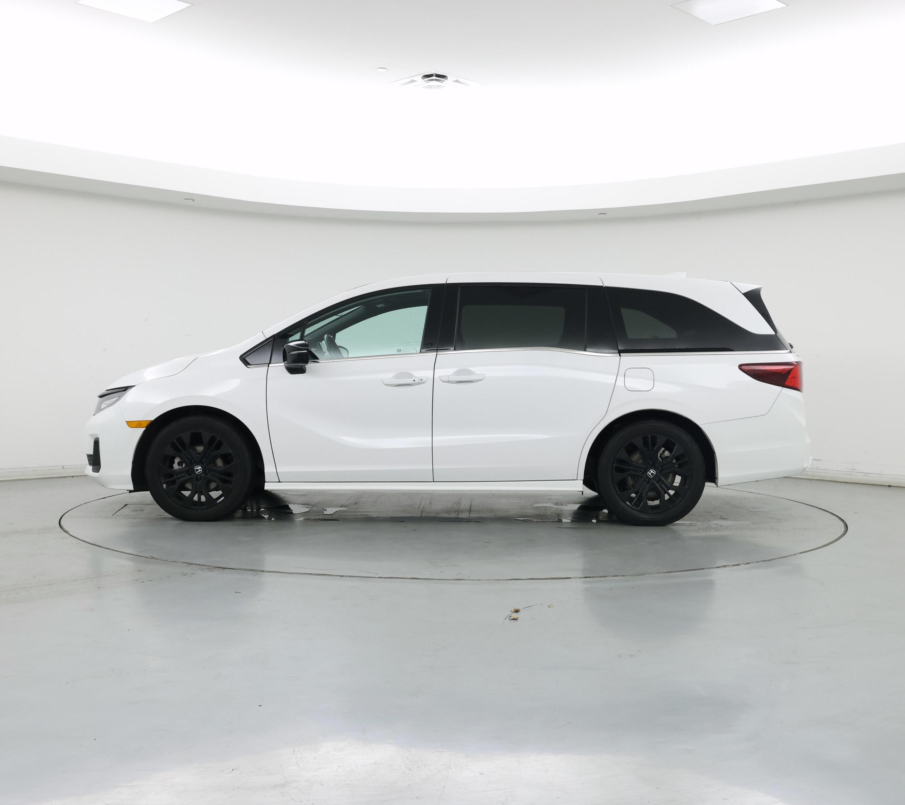 Thumbnail: 2025 Honda Odyssey - 3