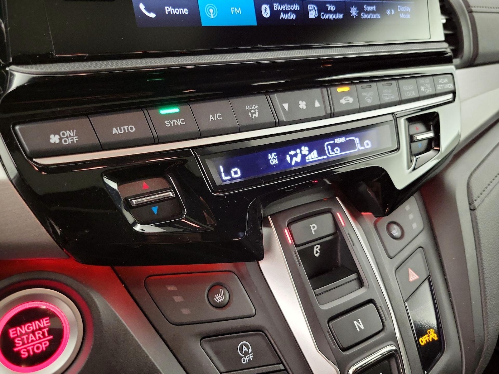 2025 Honda Odyssey Sport L - Photo 17