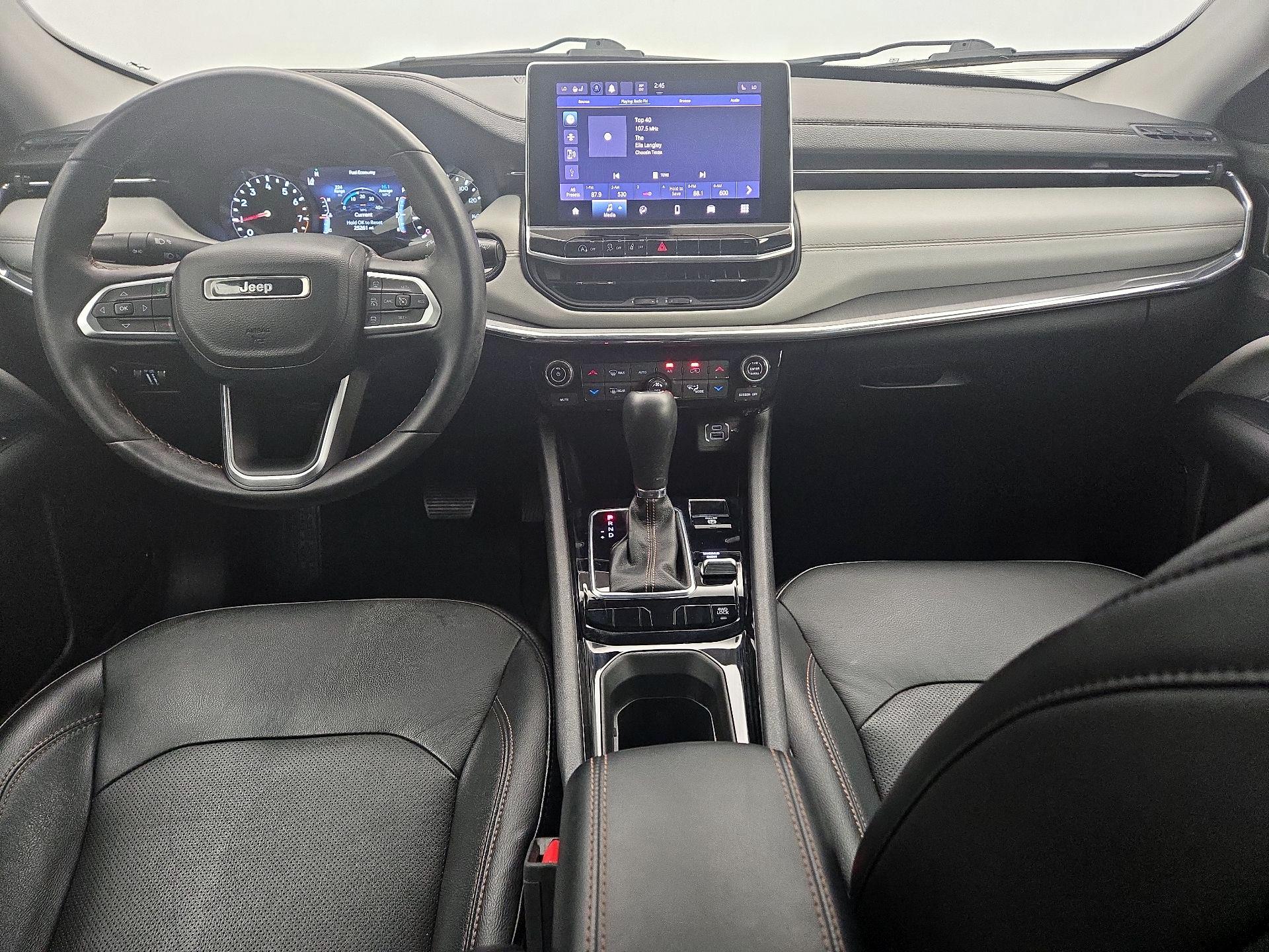 Thumbnail: 2022 Jeep Compass - 9