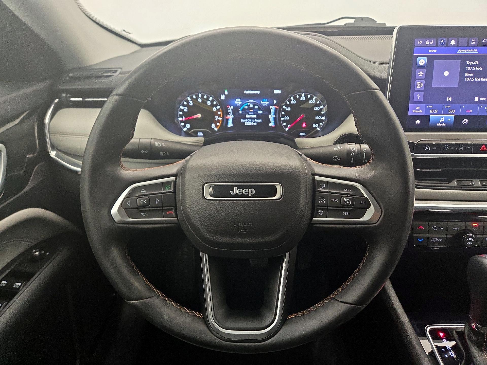 Thumbnail: 2022 Jeep Compass - 10