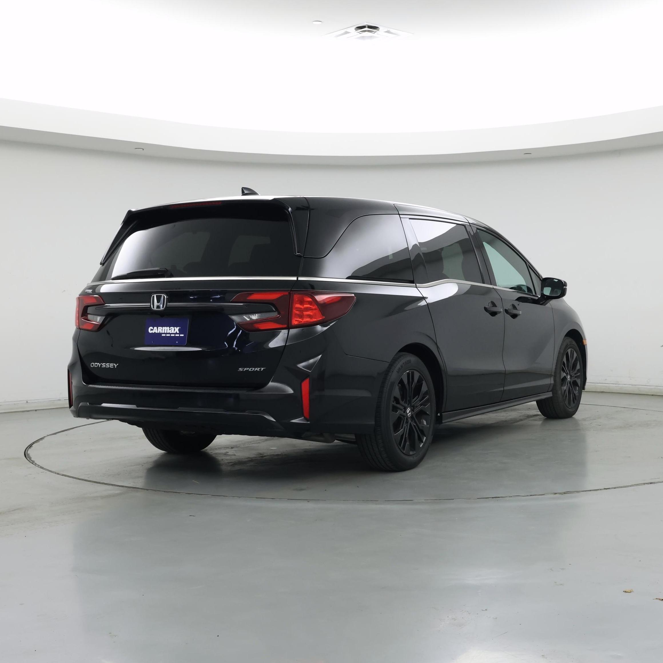 Thumbnail: 2025 Honda Odyssey - 8