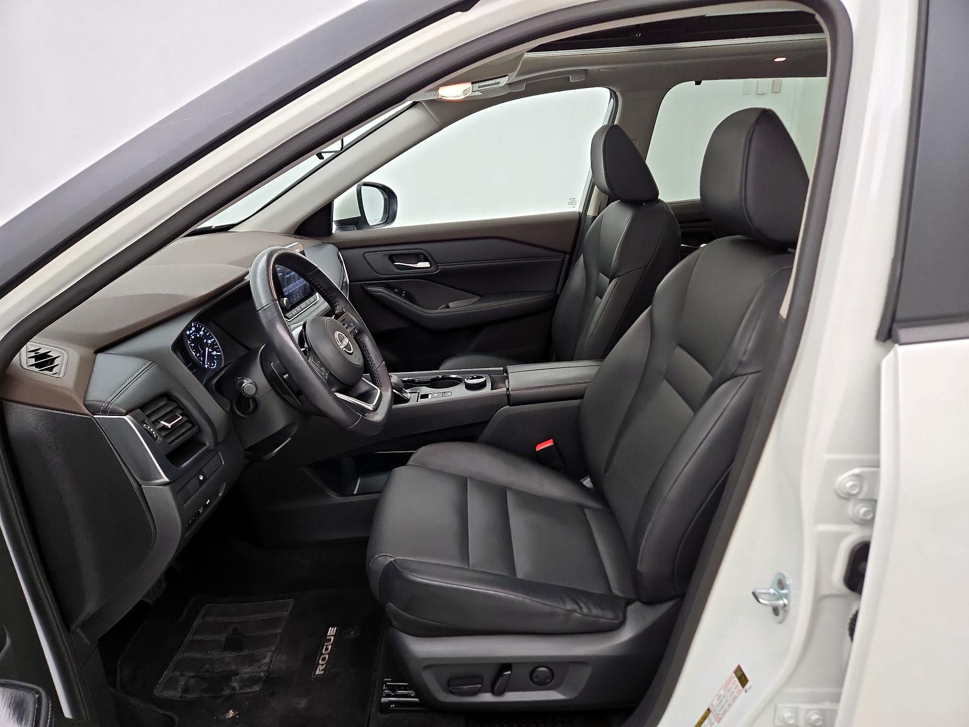 Thumbnail: 2023 Nissan Rogue - 11