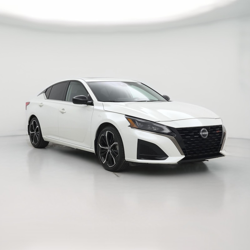 2023 Nissan Altima SR