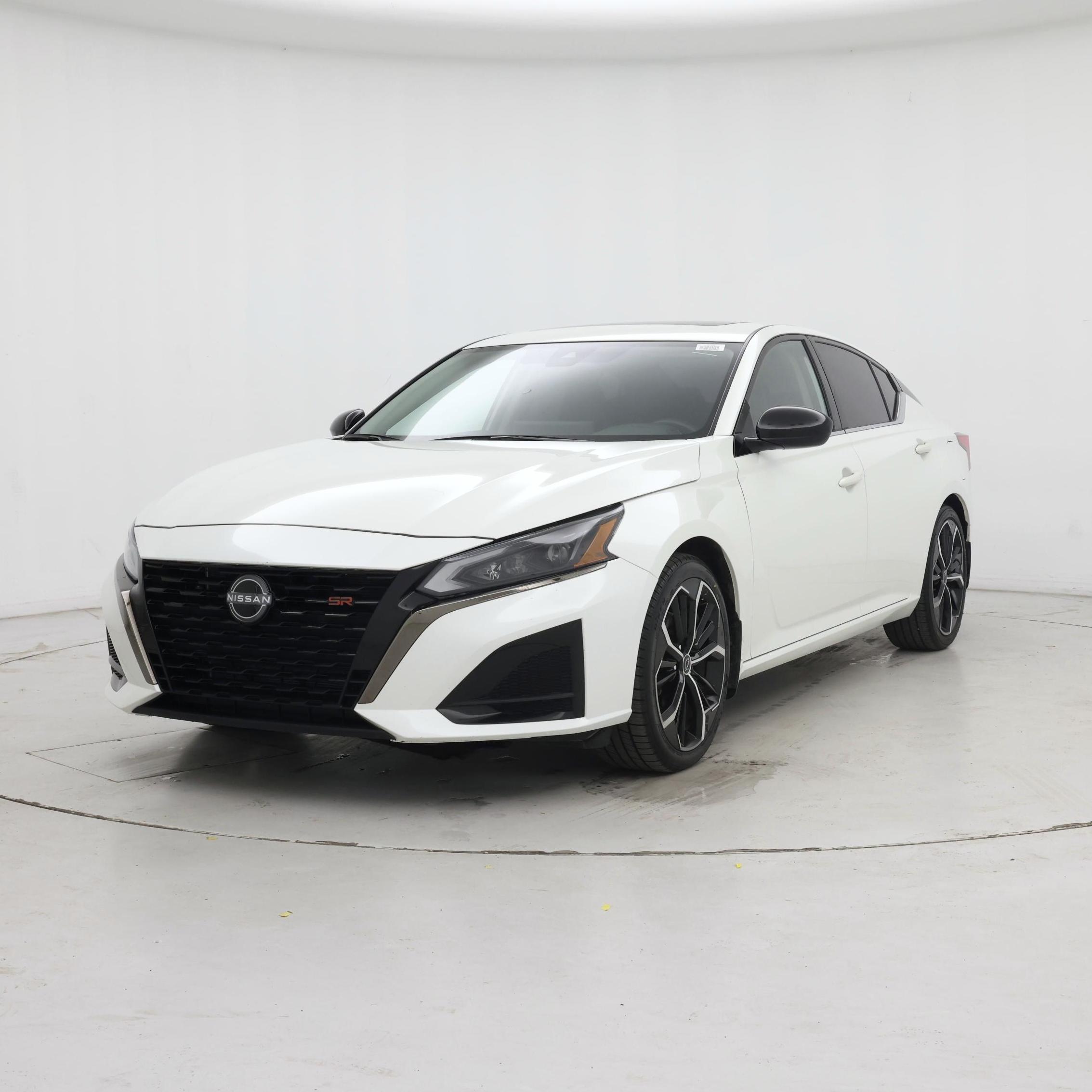 Thumbnail: 2023 Nissan Altima - 4