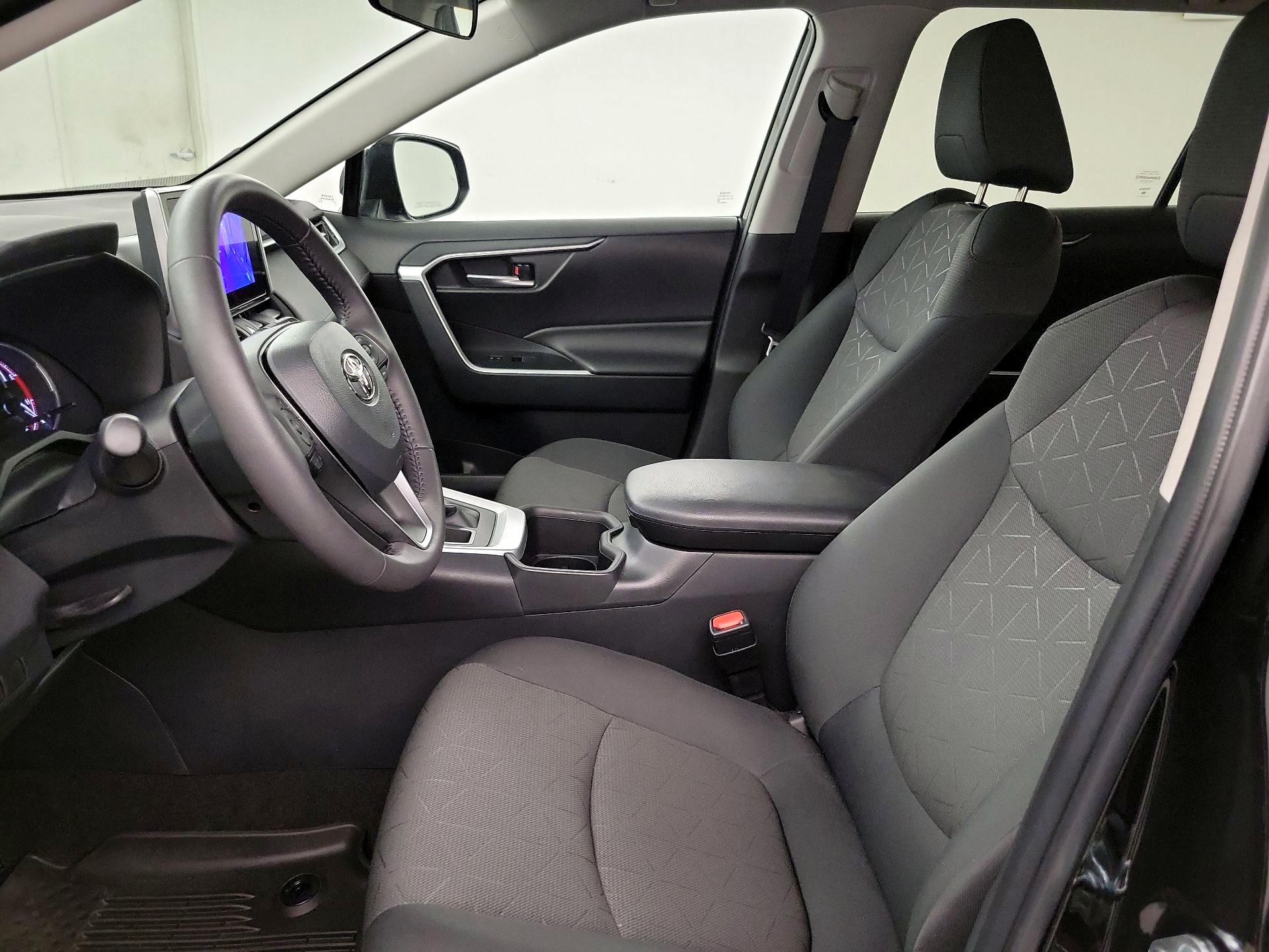 Thumbnail: 2023 Toyota RAV4 - 11