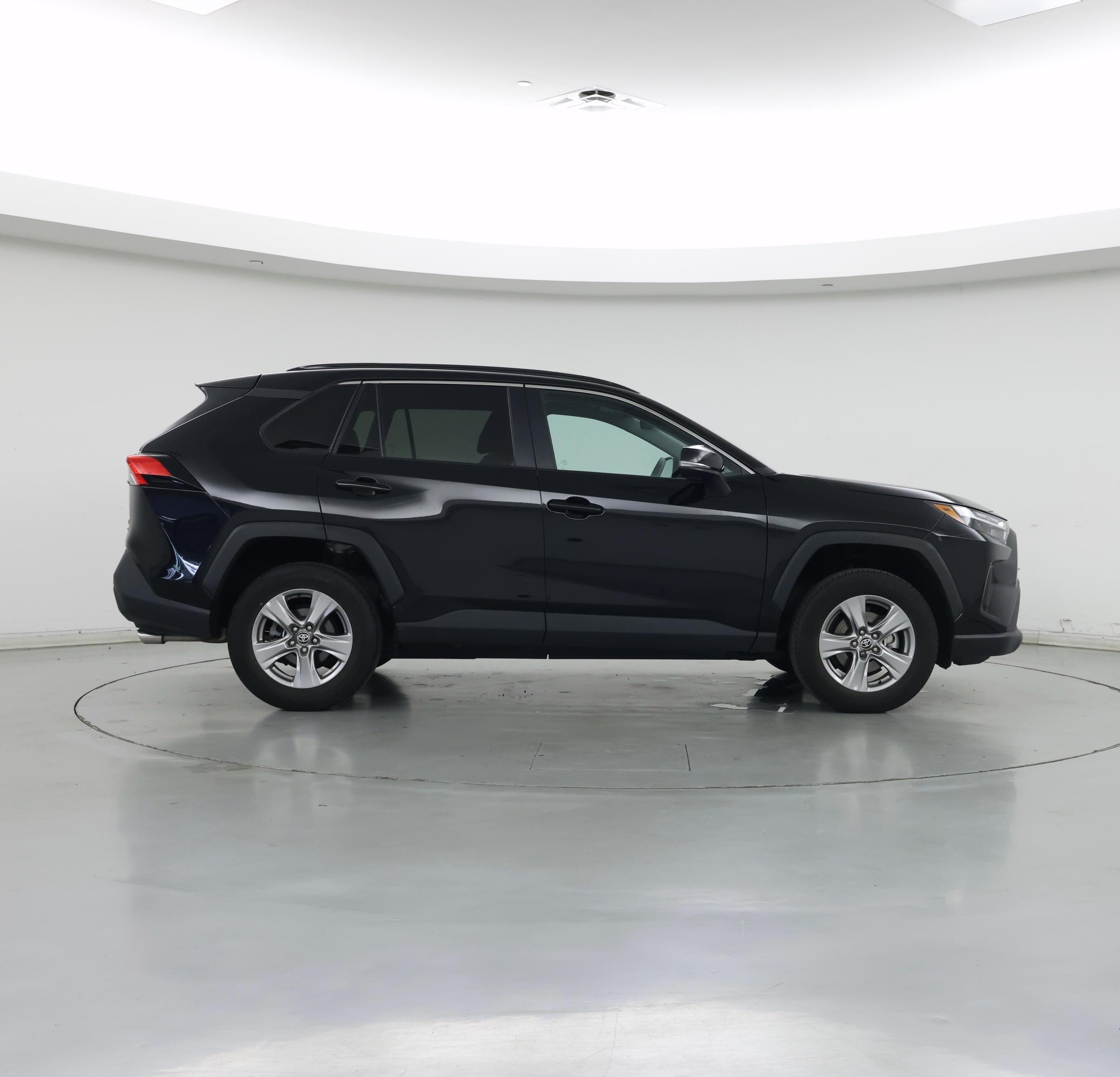 Thumbnail: 2023 Toyota RAV4 - 7