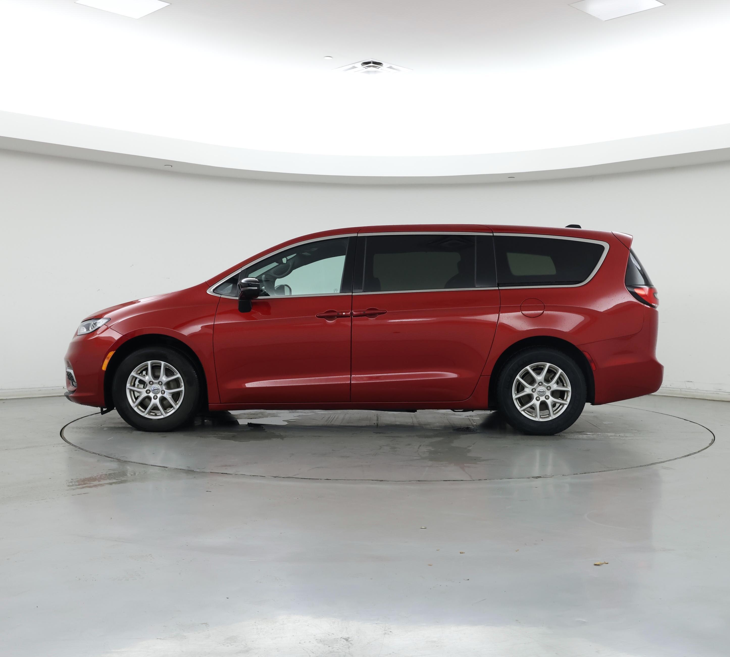 Thumbnail: 2025 Chrysler Pacifica - 3