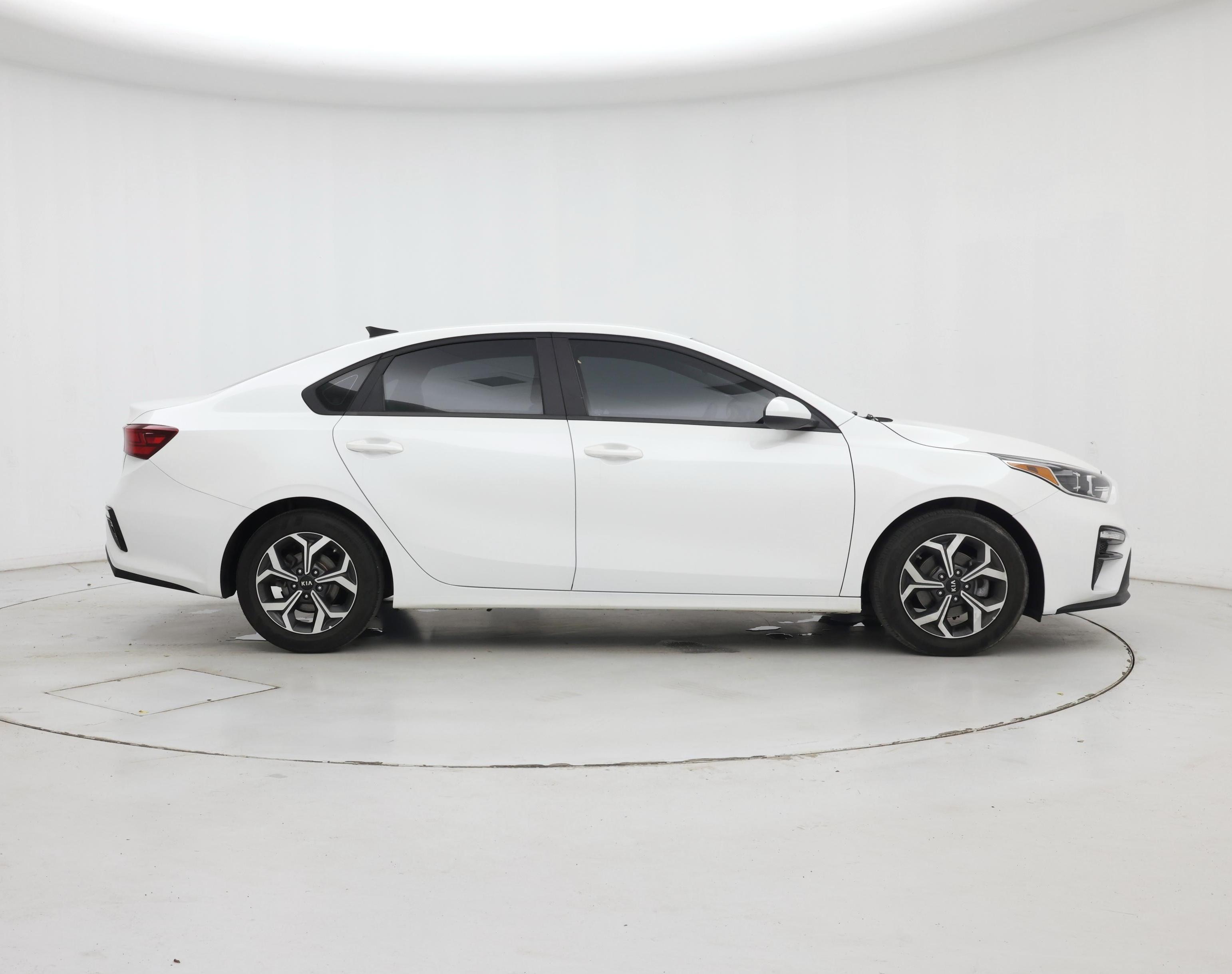 Thumbnail: 2021 Kia Forte - 7