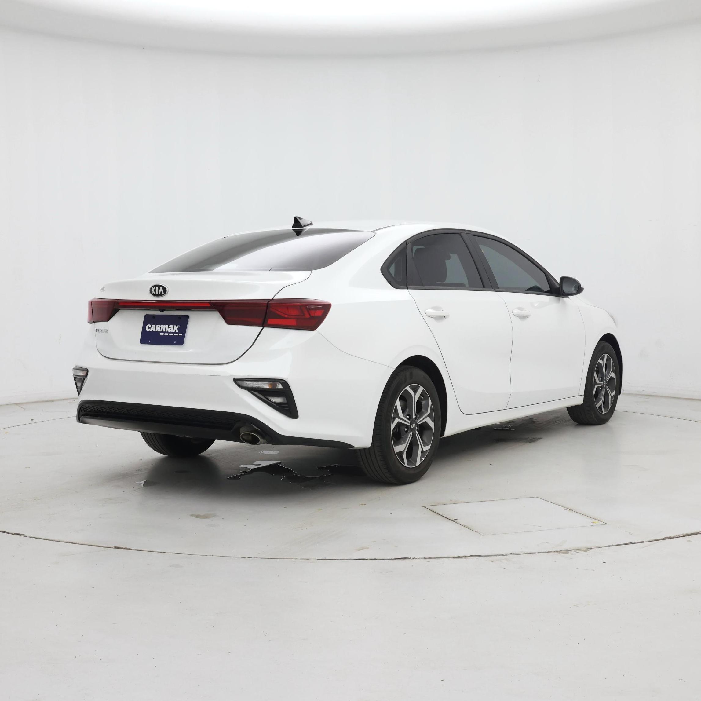 Thumbnail: 2021 Kia Forte - 8