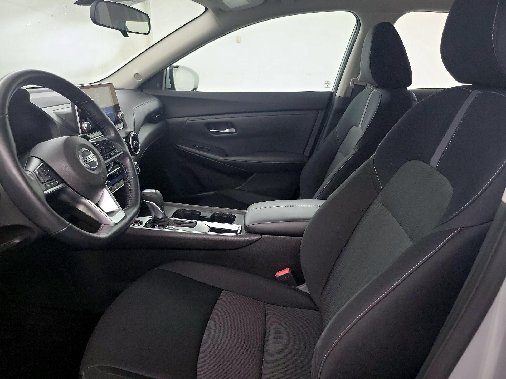 Thumbnail: 2023 Nissan Sentra - 11