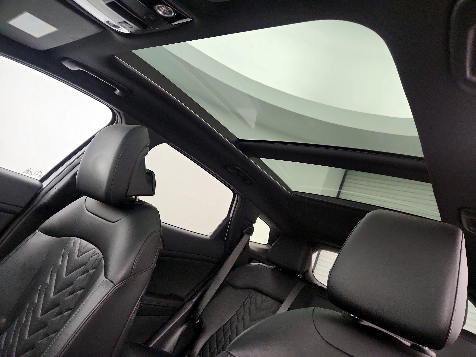 Thumbnail: 2023 Kia Sportage - 20