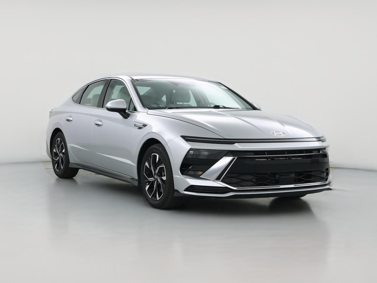 2024 Hyundai Sonata SEL - Photo 1