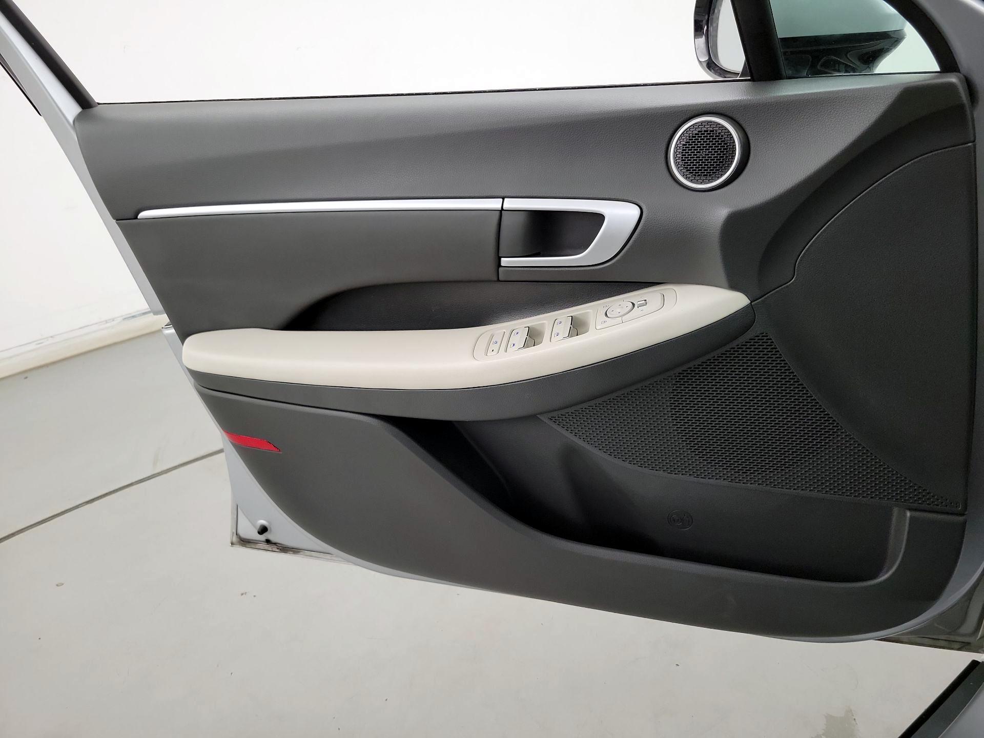 Thumbnail: 2024 Hyundai Sonata - 12
