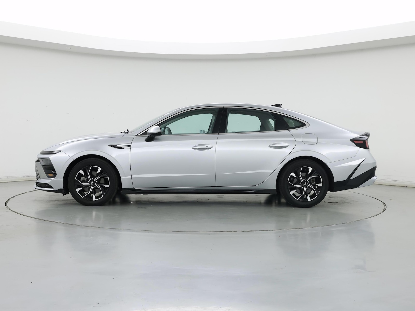 2024 Hyundai Sonata SEL - Photo 4