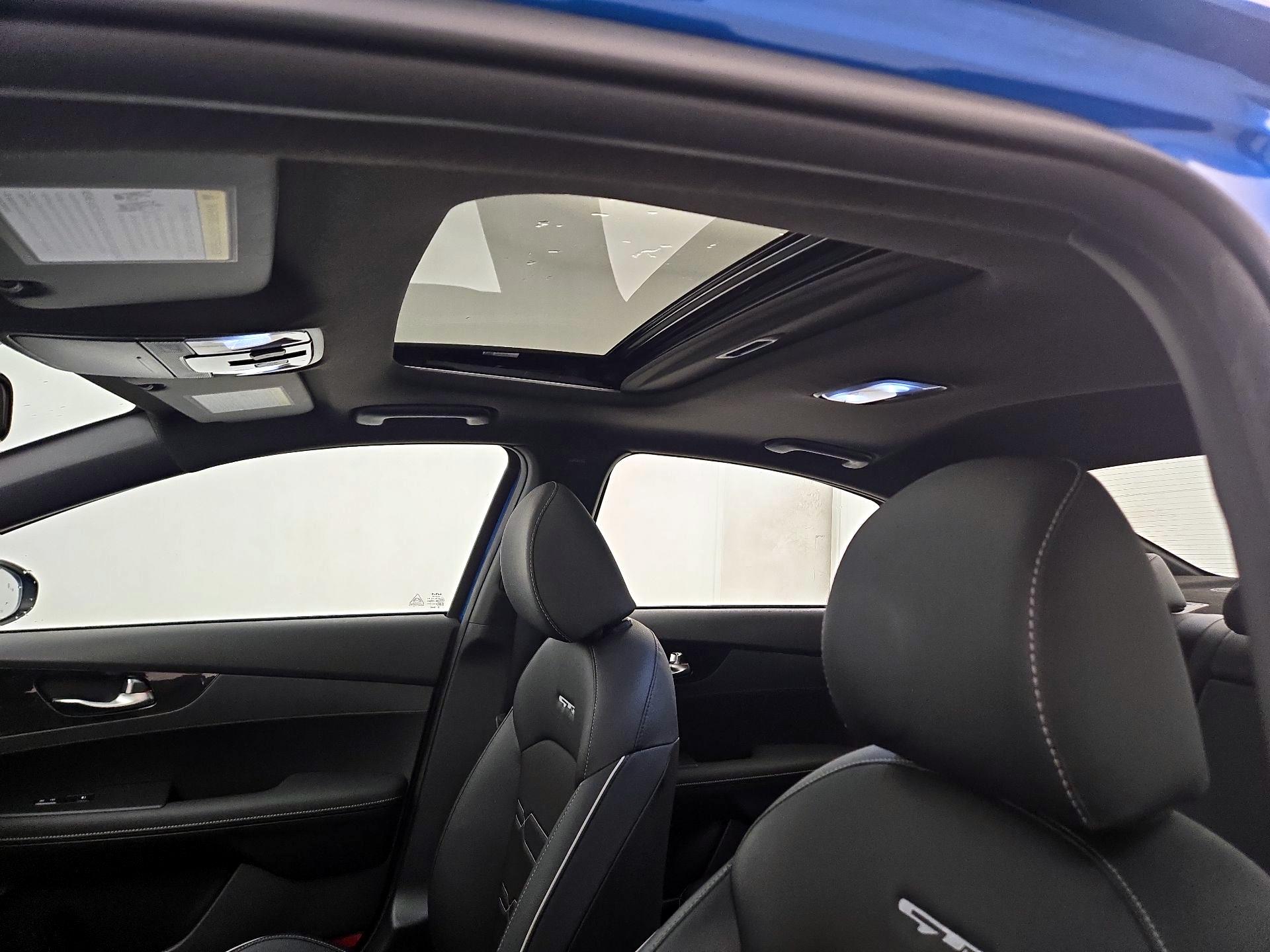 Thumbnail: 2023 Kia Forte - 20
