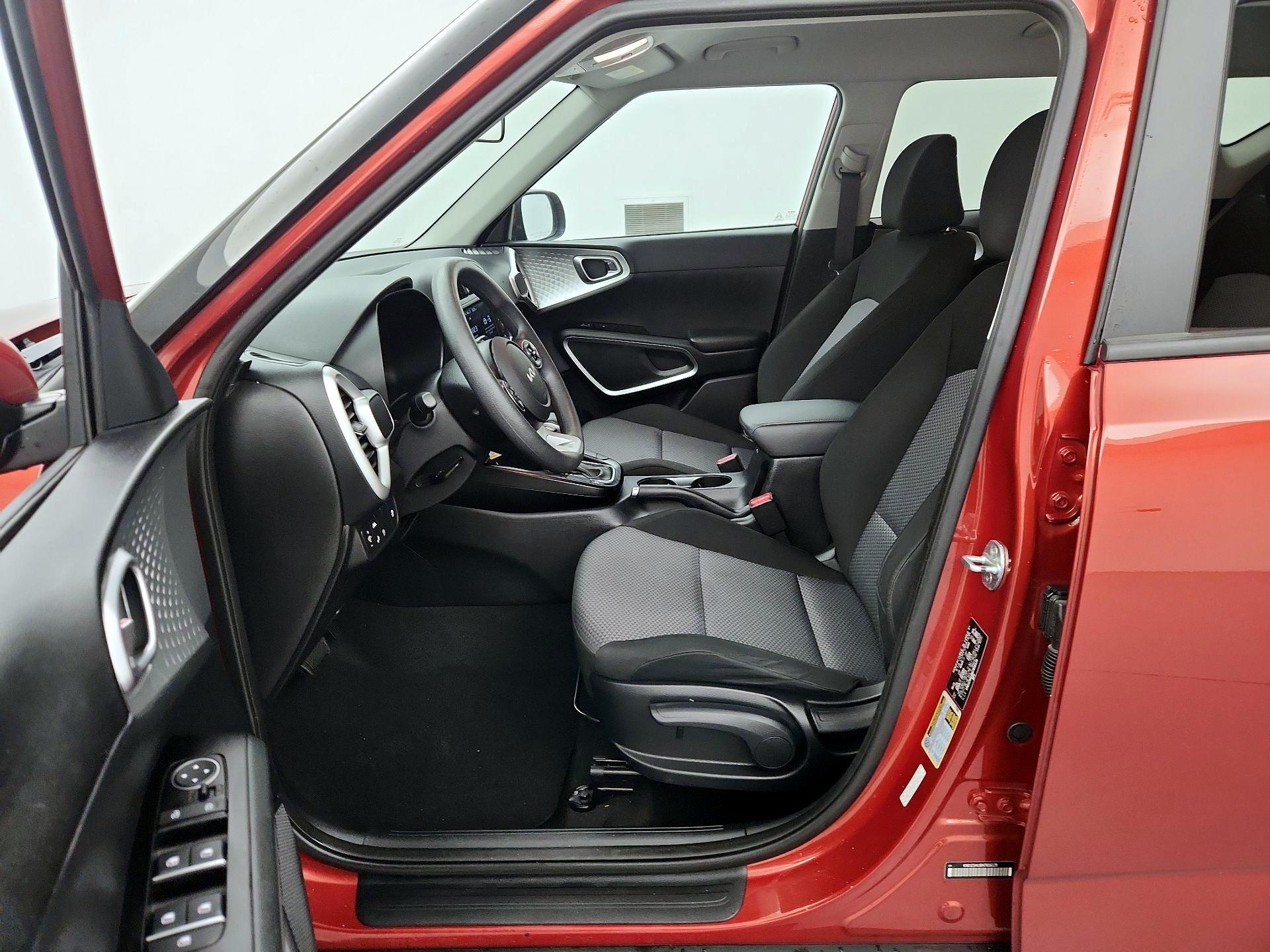 Thumbnail: 2022 Kia Soul - 11