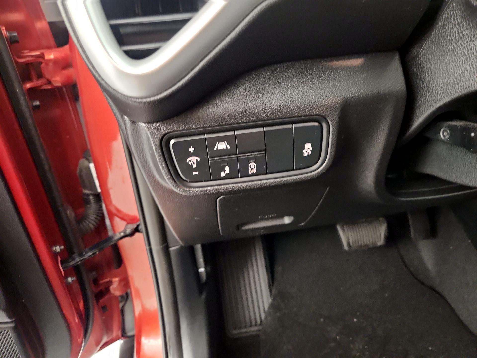 Thumbnail: 2022 Kia Soul - 13
