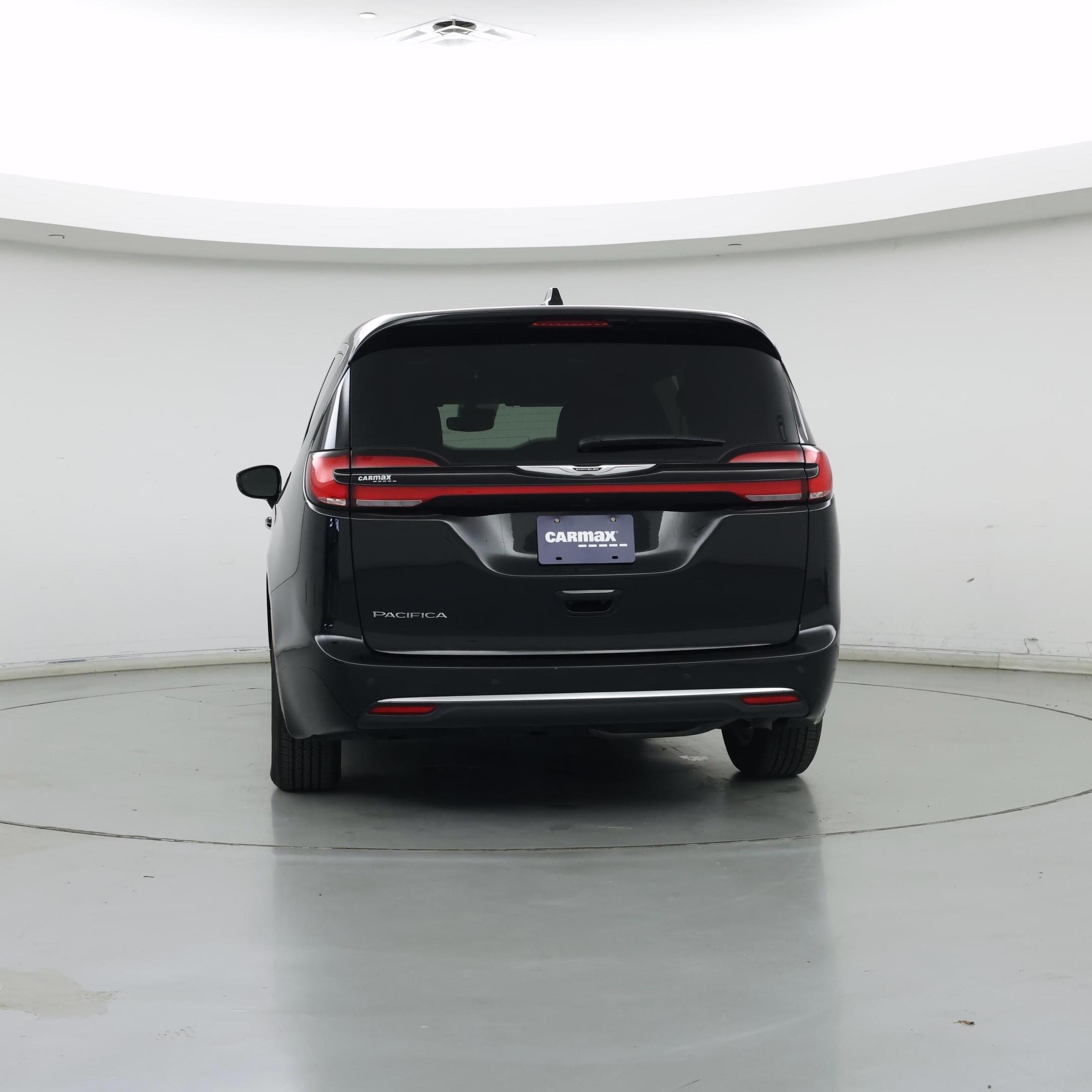 Thumbnail: 2025 Chrysler Pacifica - 6
