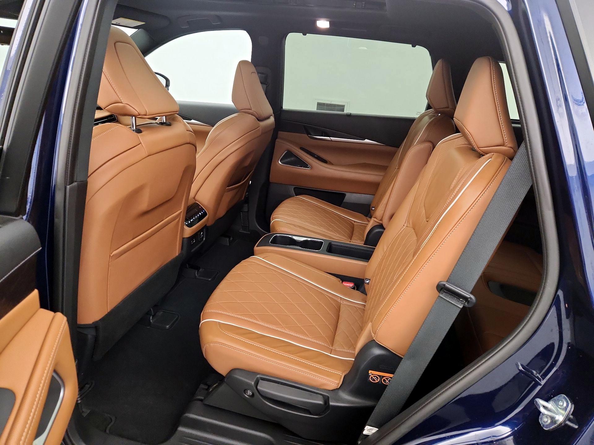 Thumbnail: 2023 INFINITI QX60 - 20