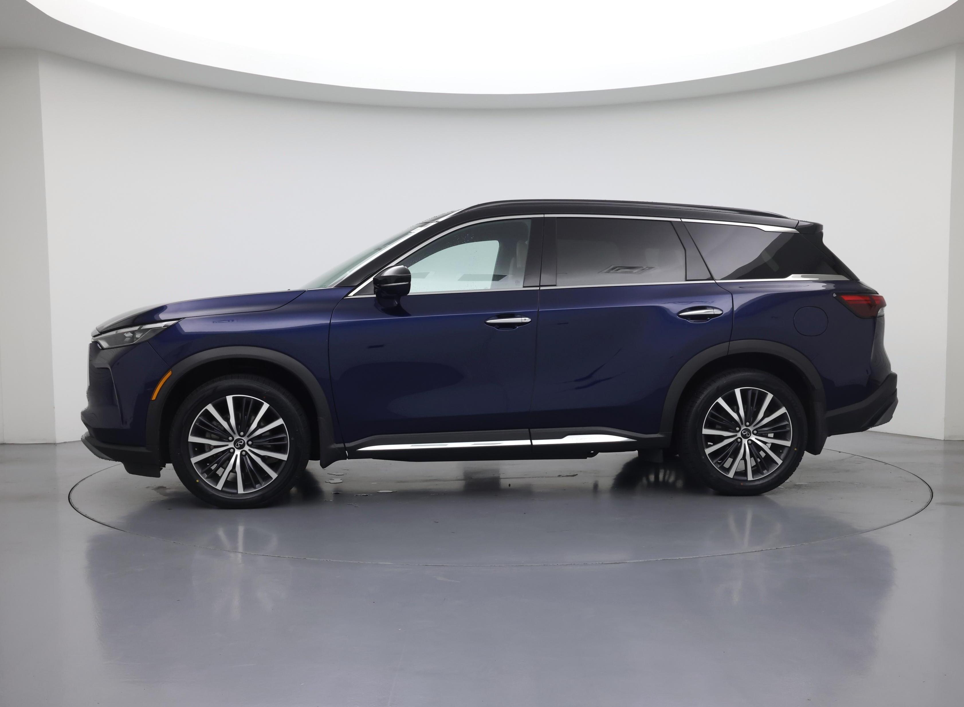 Thumbnail: 2023 INFINITI QX60 - 3