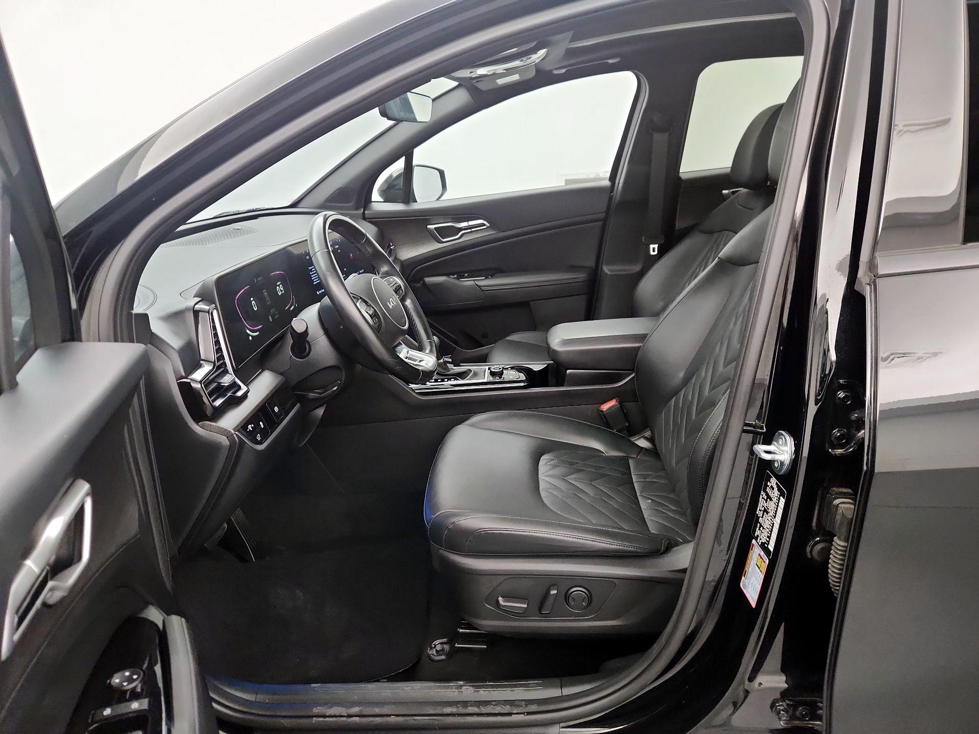Thumbnail: 2023 Kia Sportage - 11